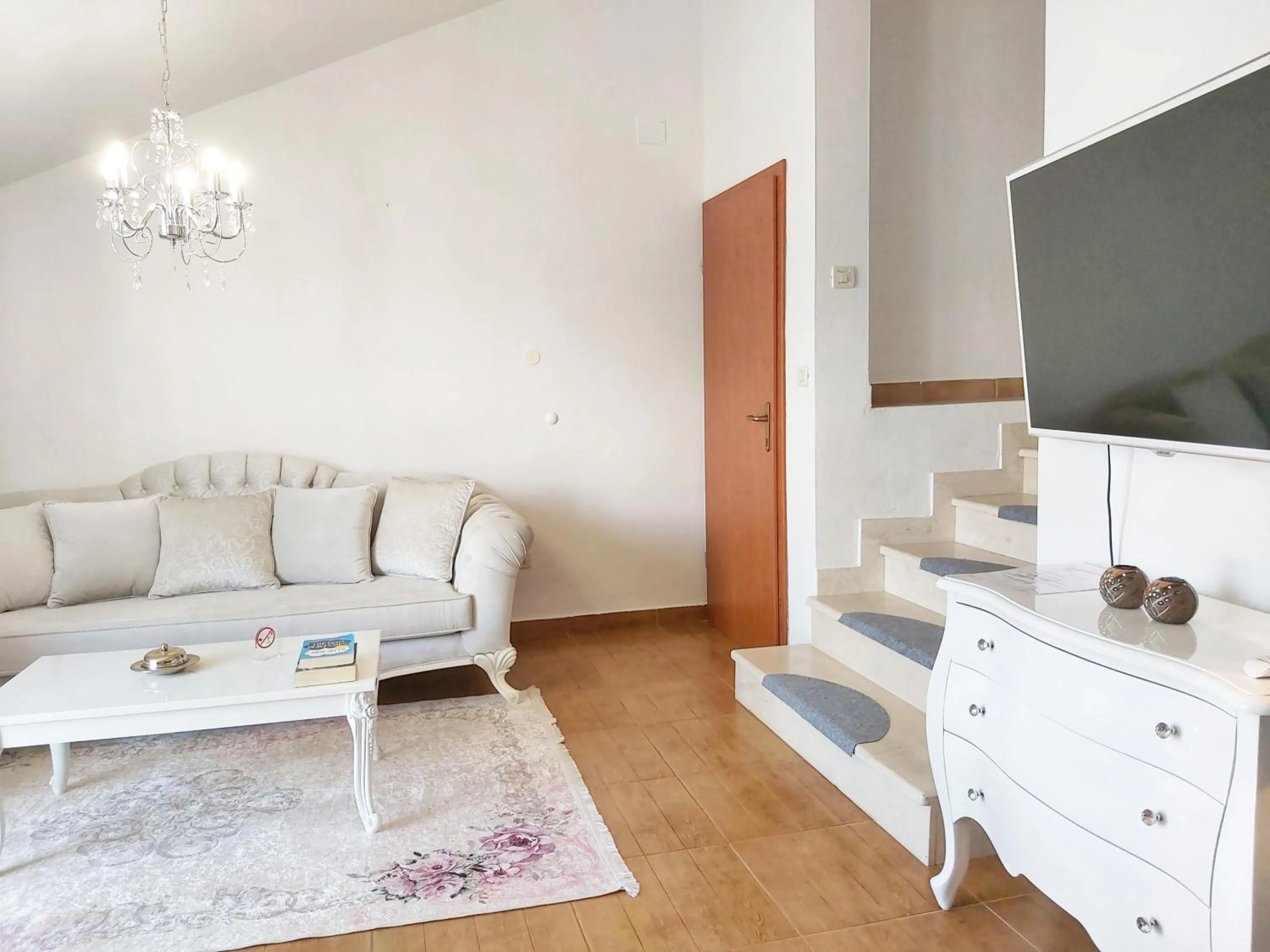 Adria Apartments and Rooms