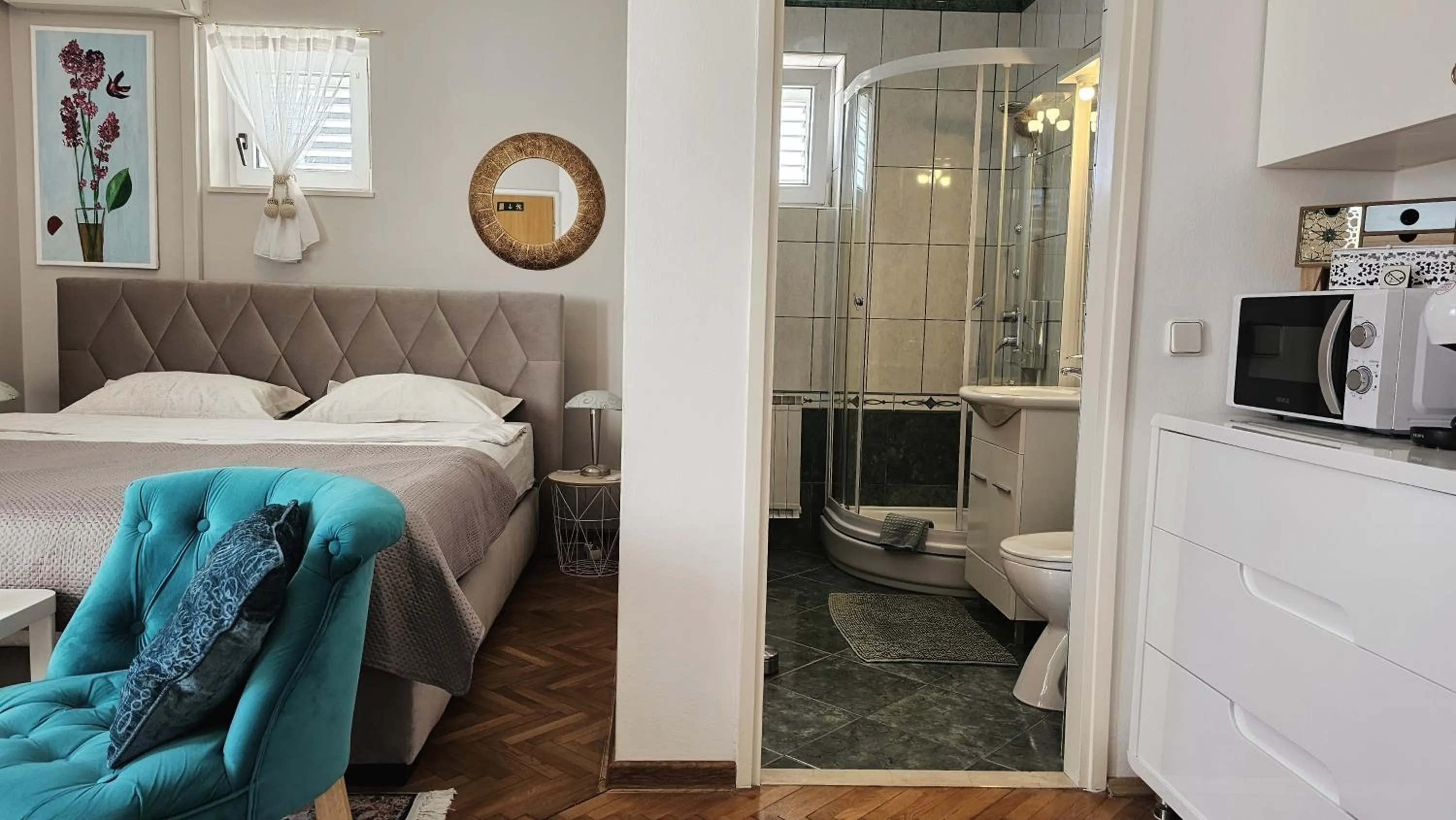 Bed in Adria Apartments and Rooms