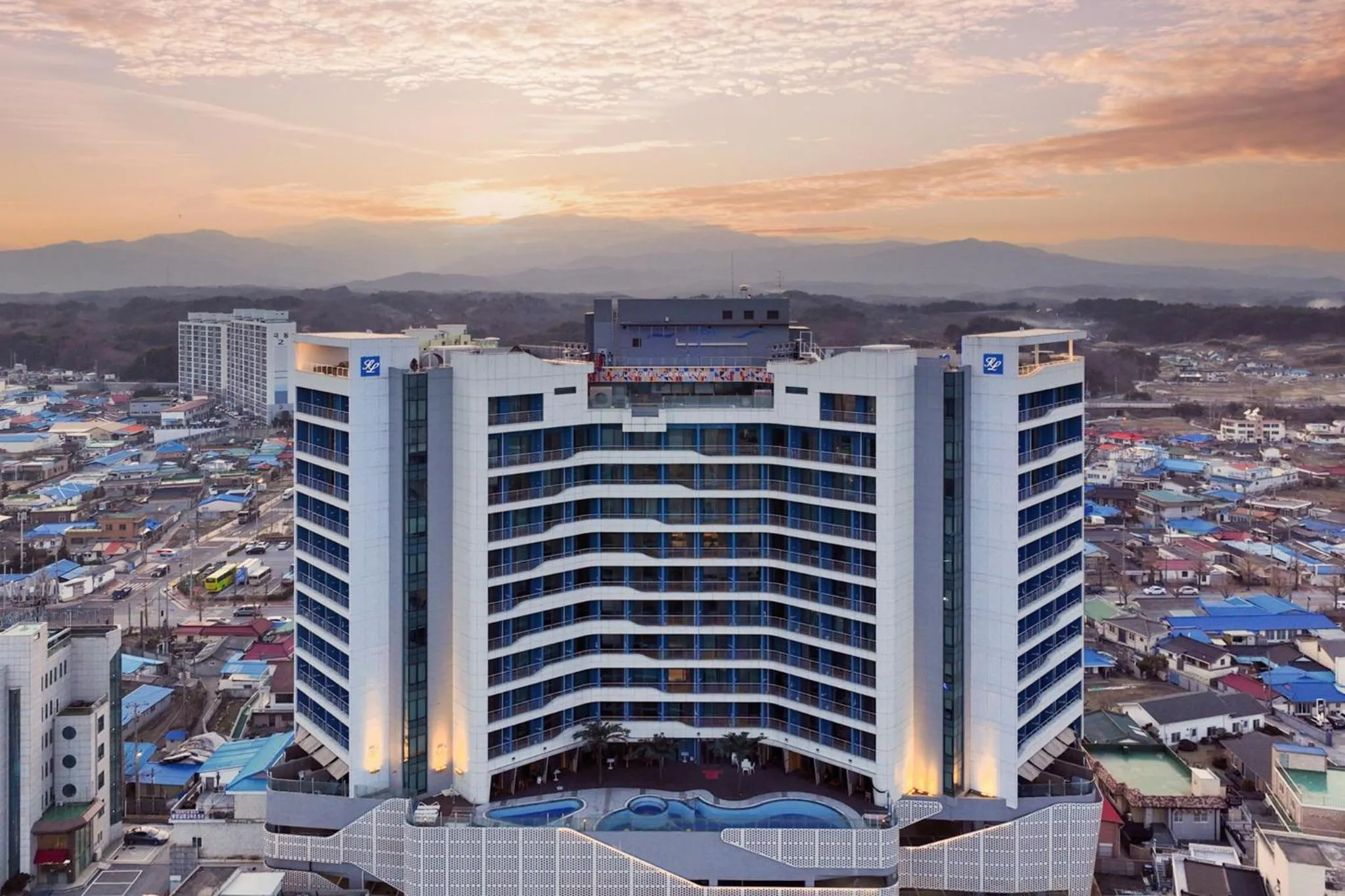 Property building in SL Hotel Gangneung