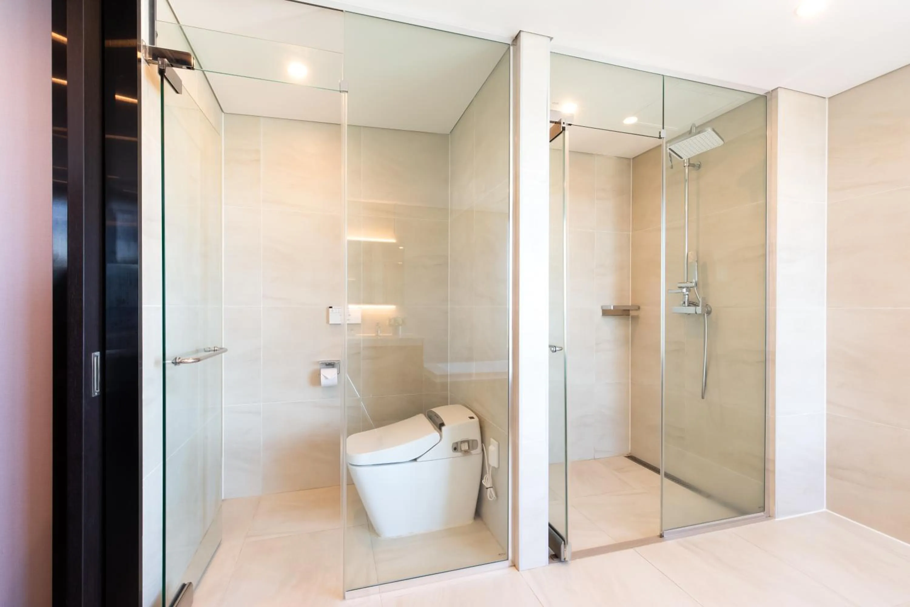 Shower in SL Hotel Gangneung