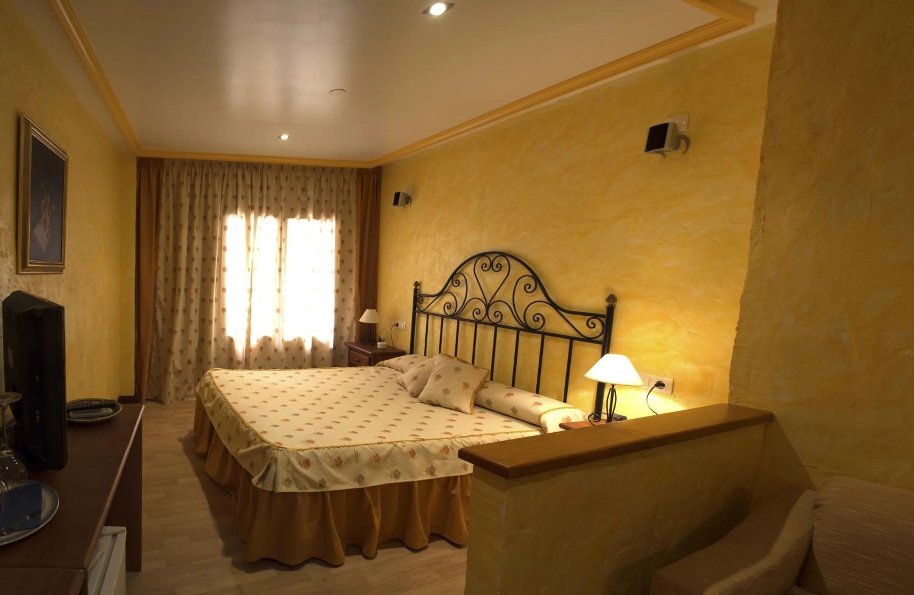 Bed in Hotel A. G. Porcillan