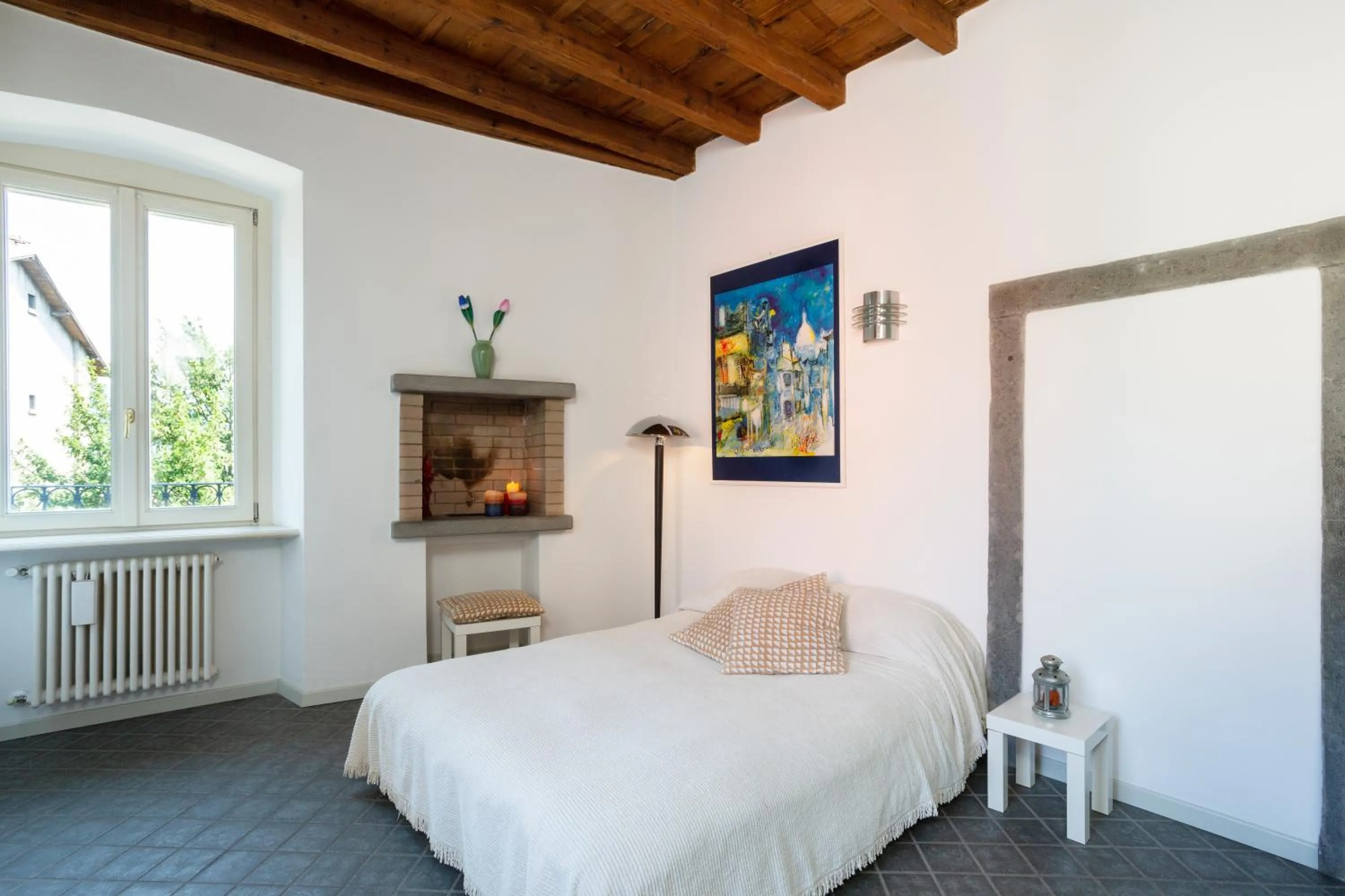 Bed in La Castellana