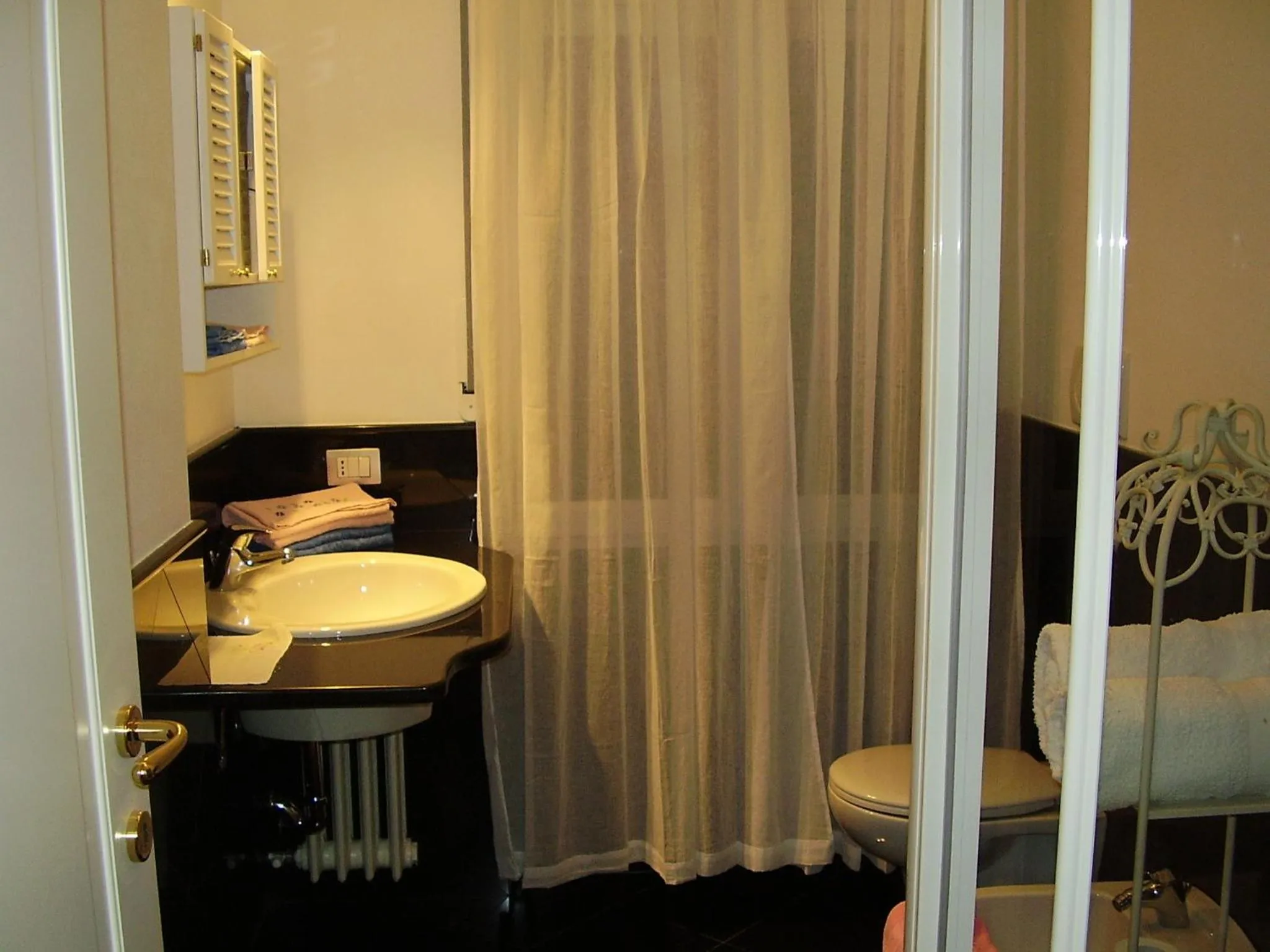 Bathroom in La Castellana Loft Hotel