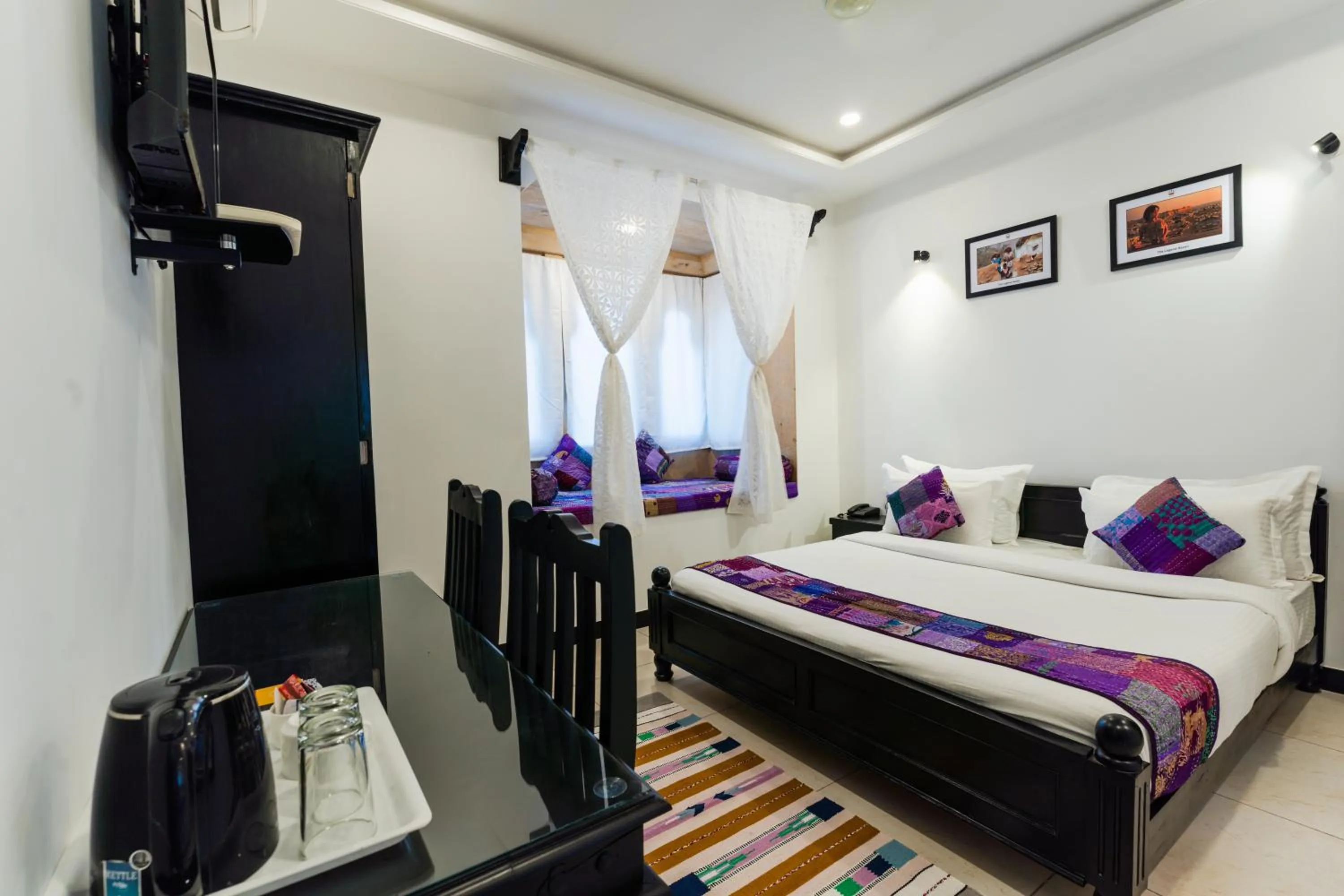 Bed in The Legend Haveli