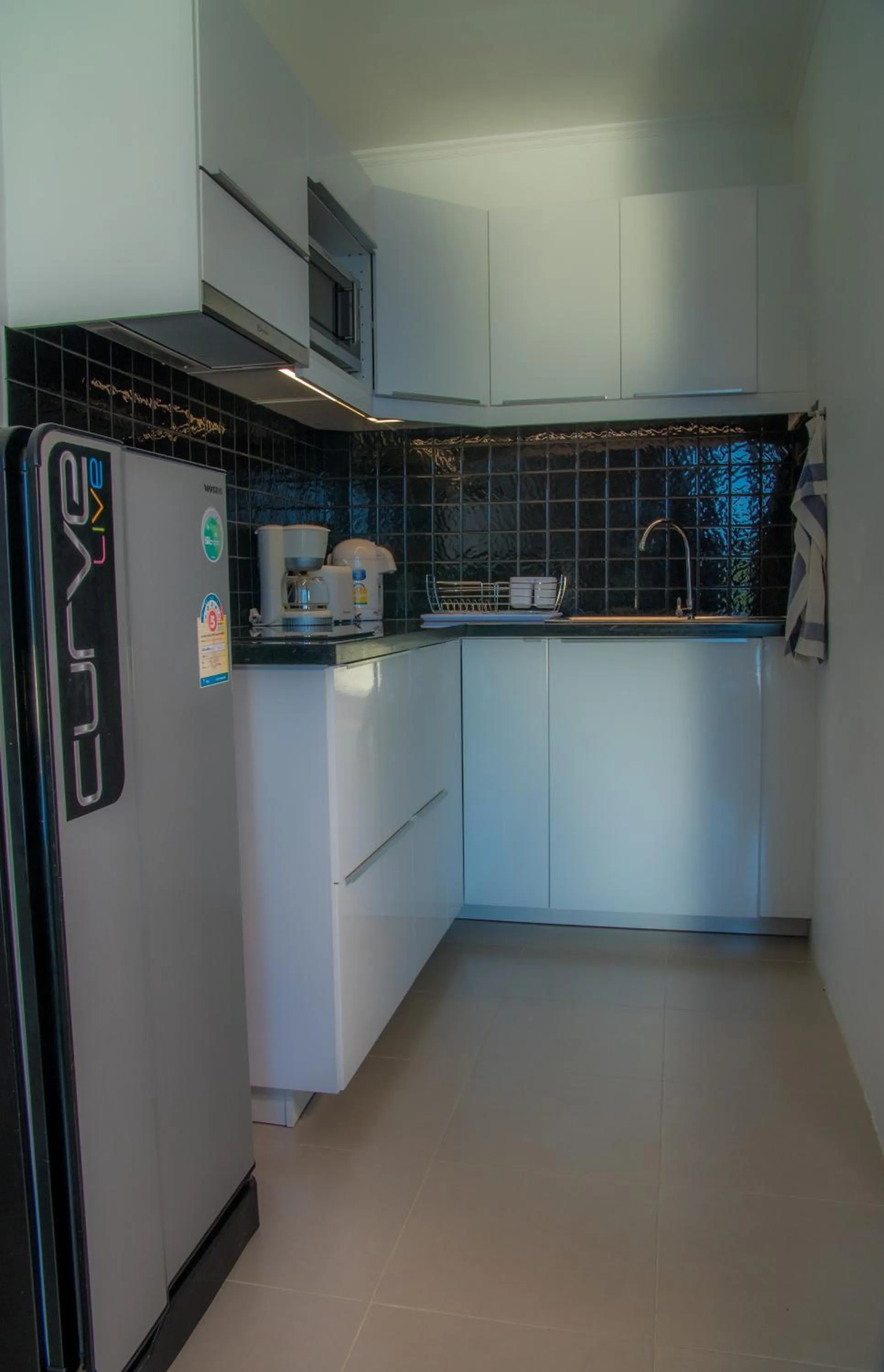 Kitchen or kitchenette in White Flower Lanta