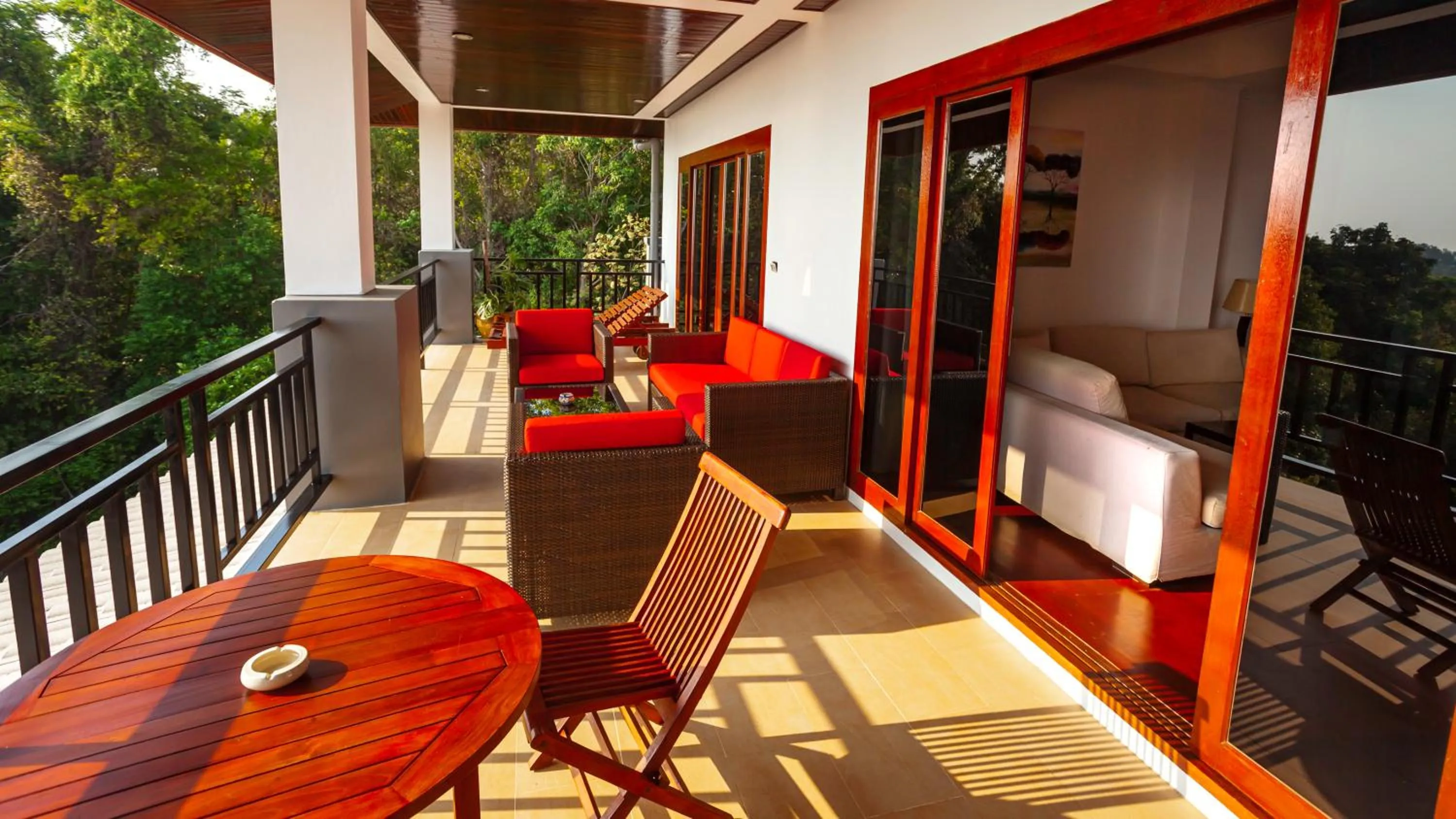 Day in White Flower Lanta