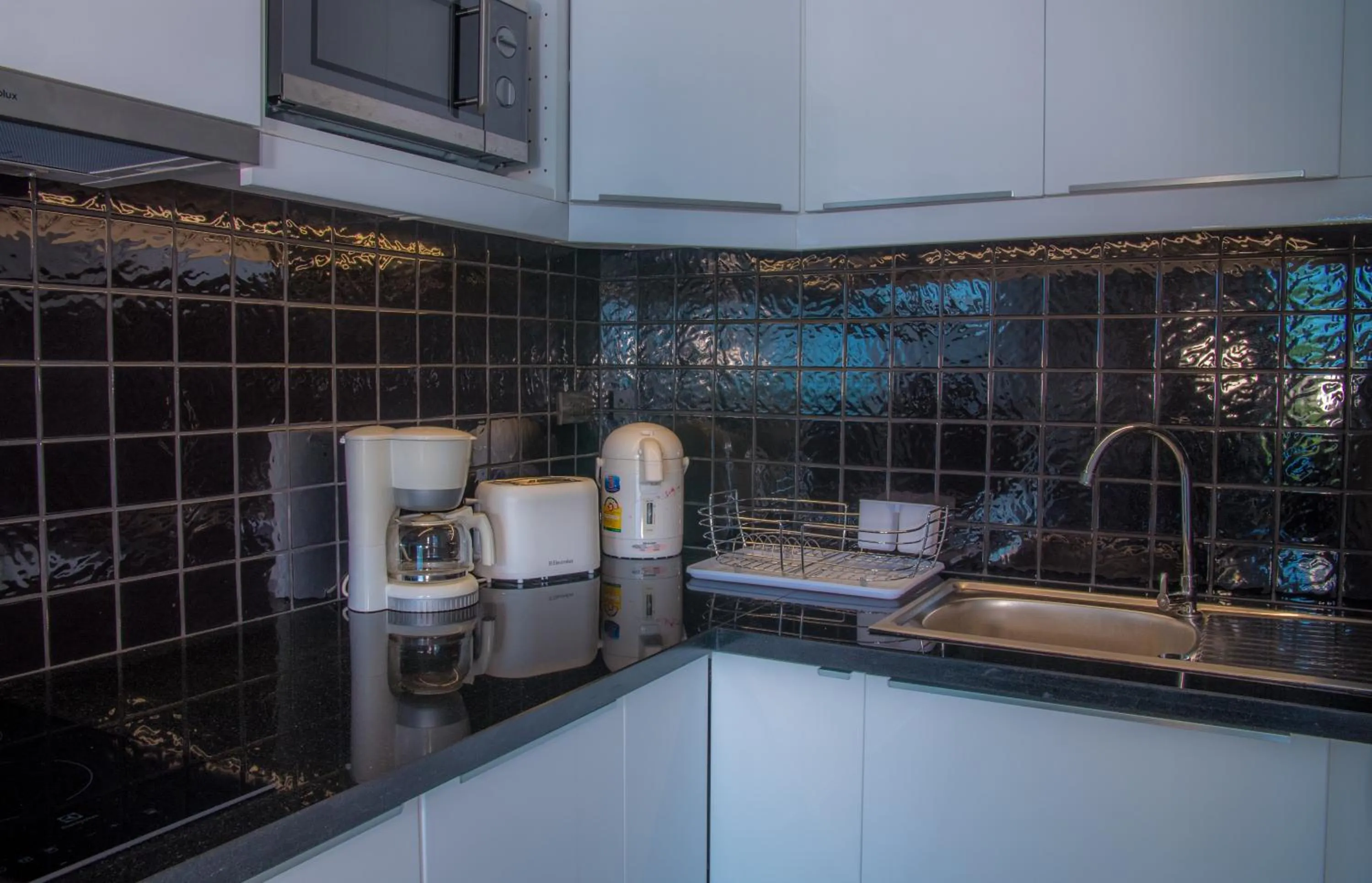 Coffee/tea facilities in White Flower Lanta