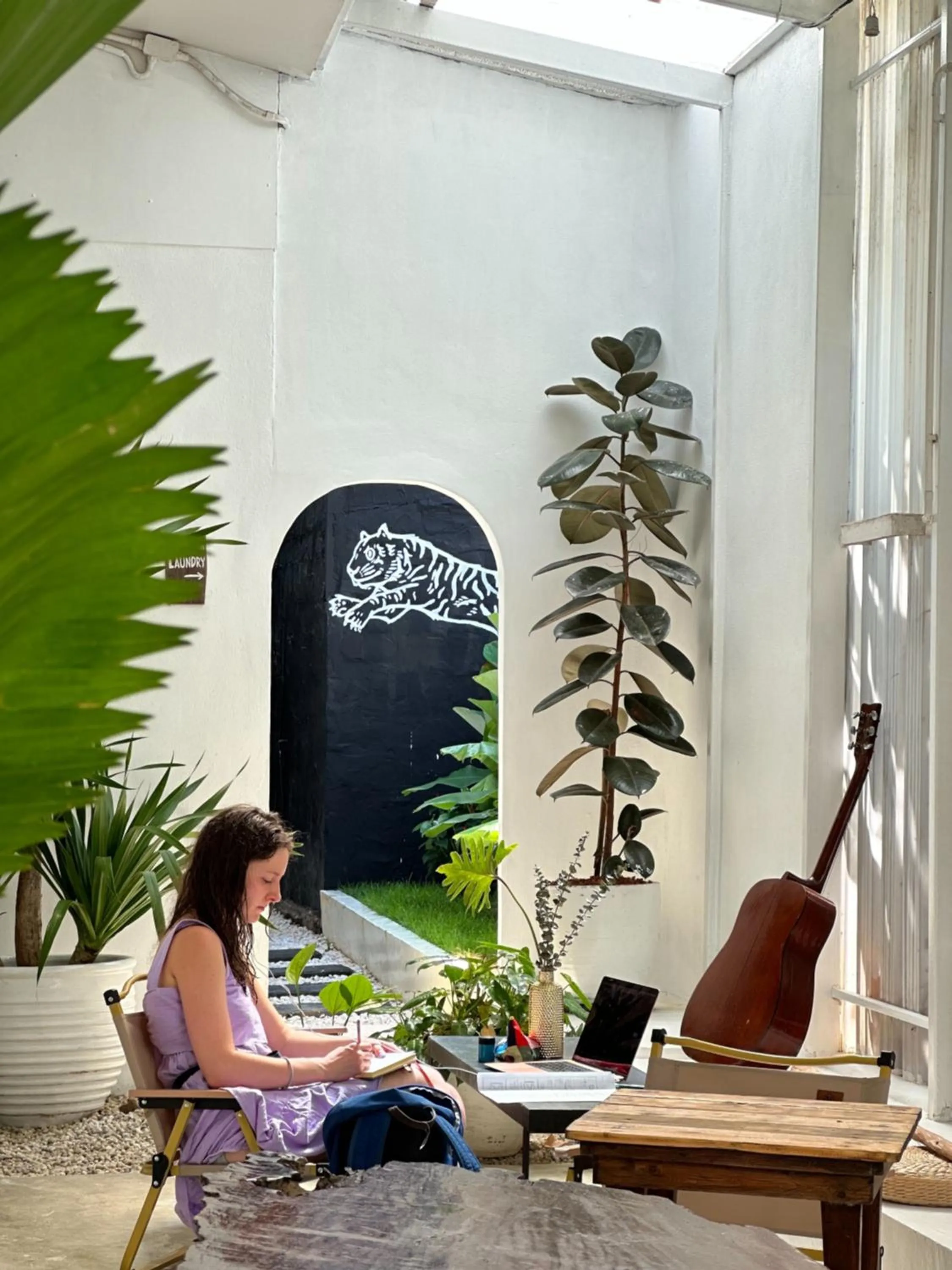 Communal lounge/ TV room in The PARK Society