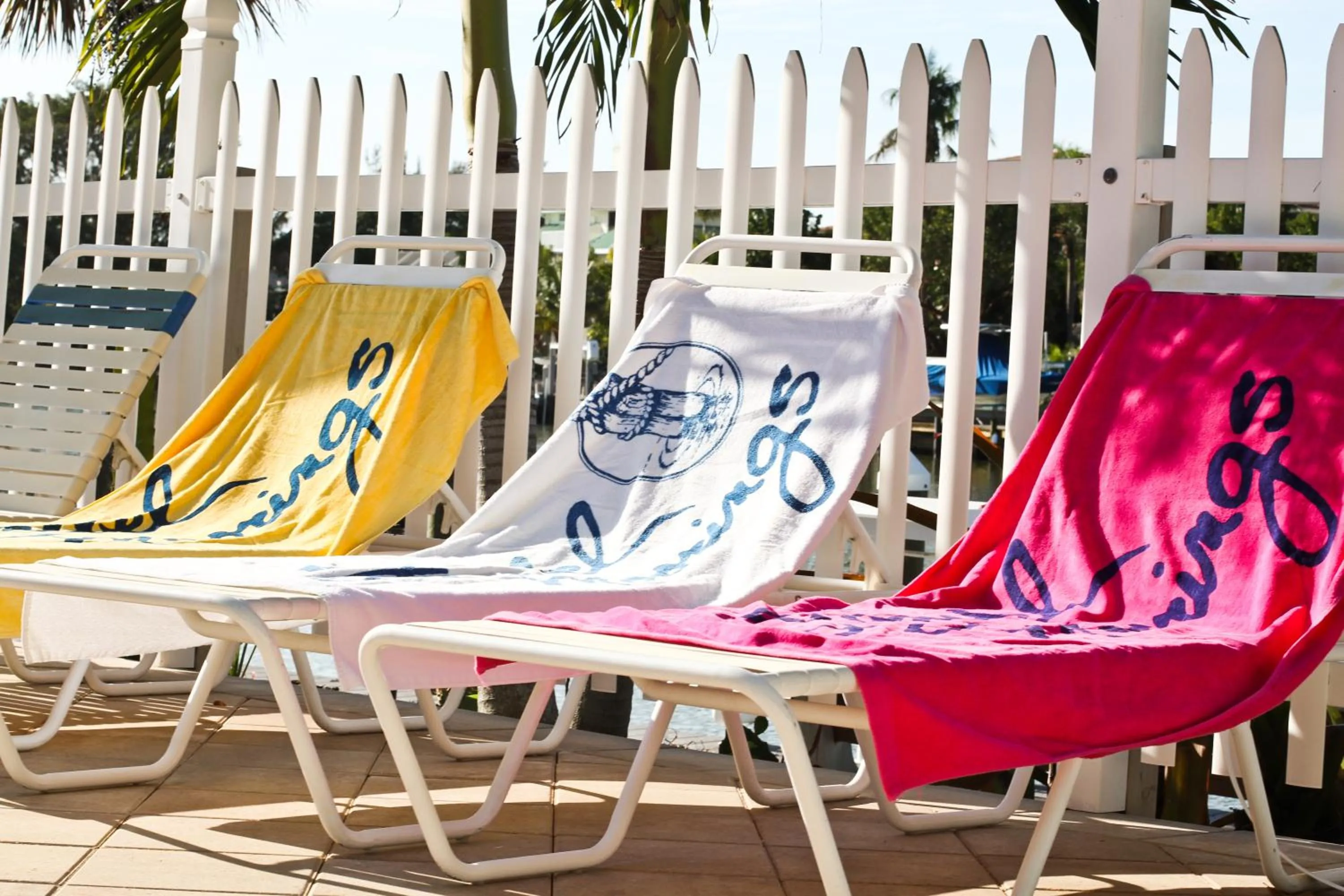 Pool view in Sanibel Moorings Resort
