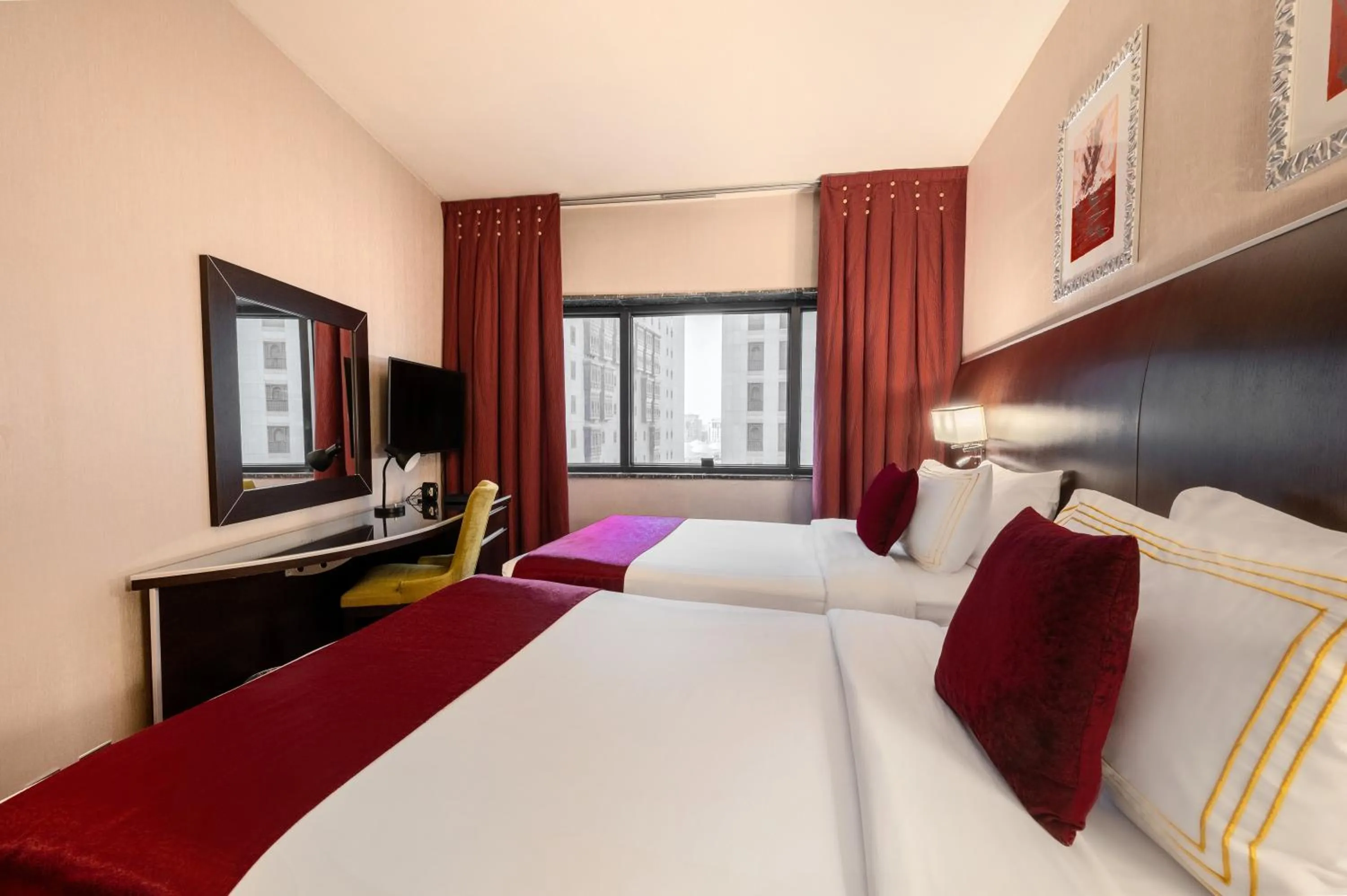 Bed in Maysan Al Harithia Hotel