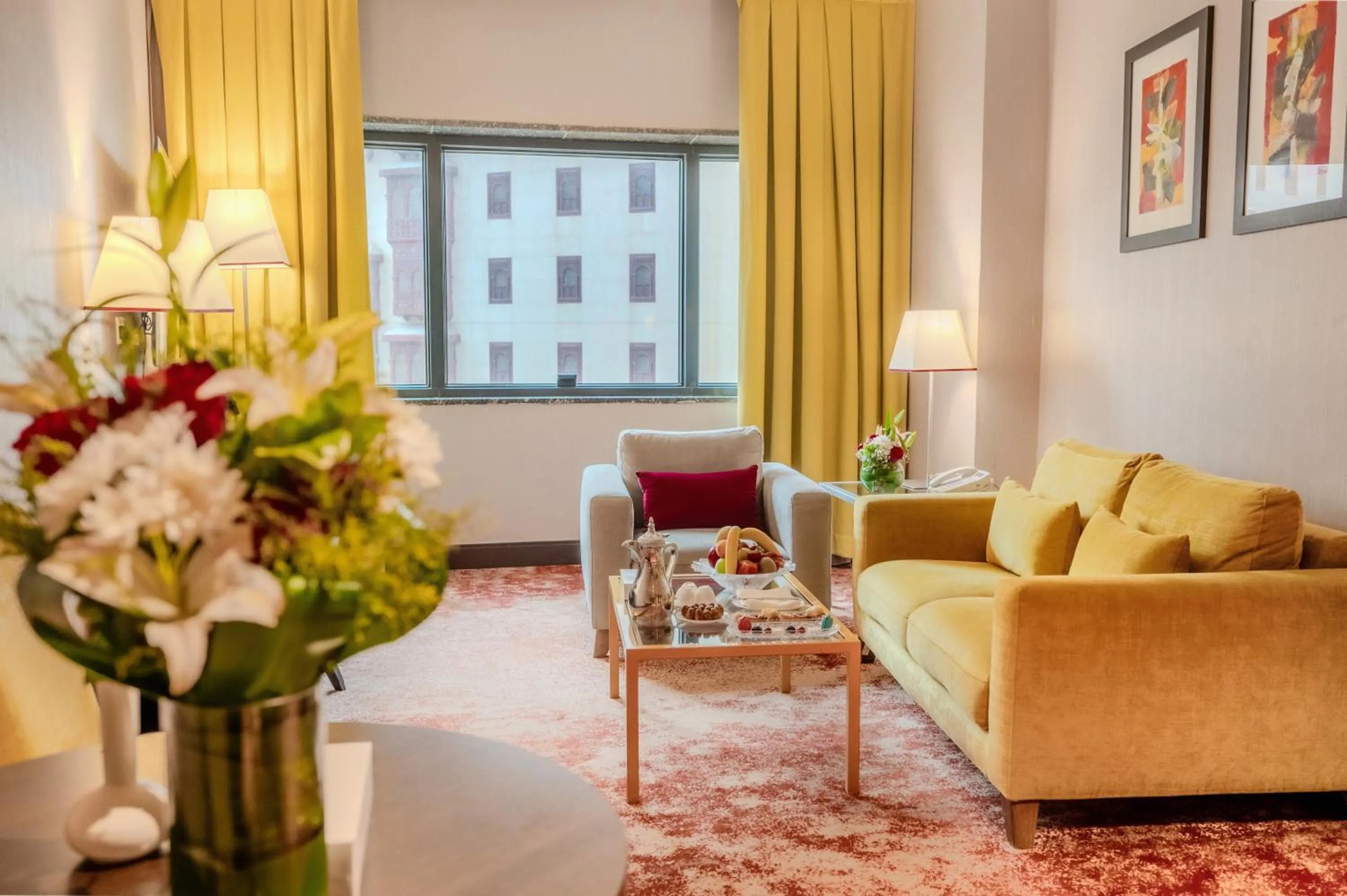 Living room in Maysan Al Harithia Hotel