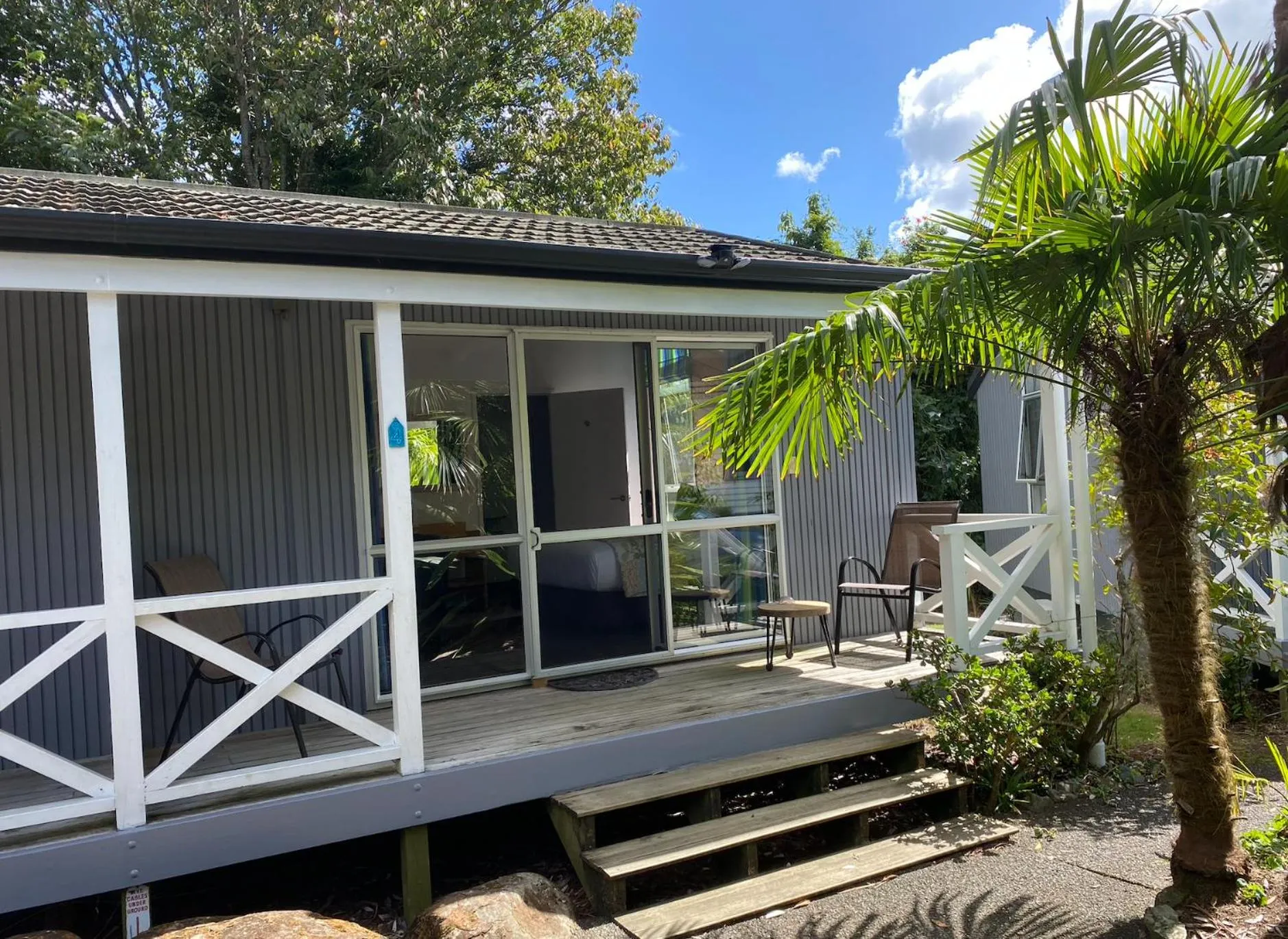 Balcony/Terrace in Colonial House Motel