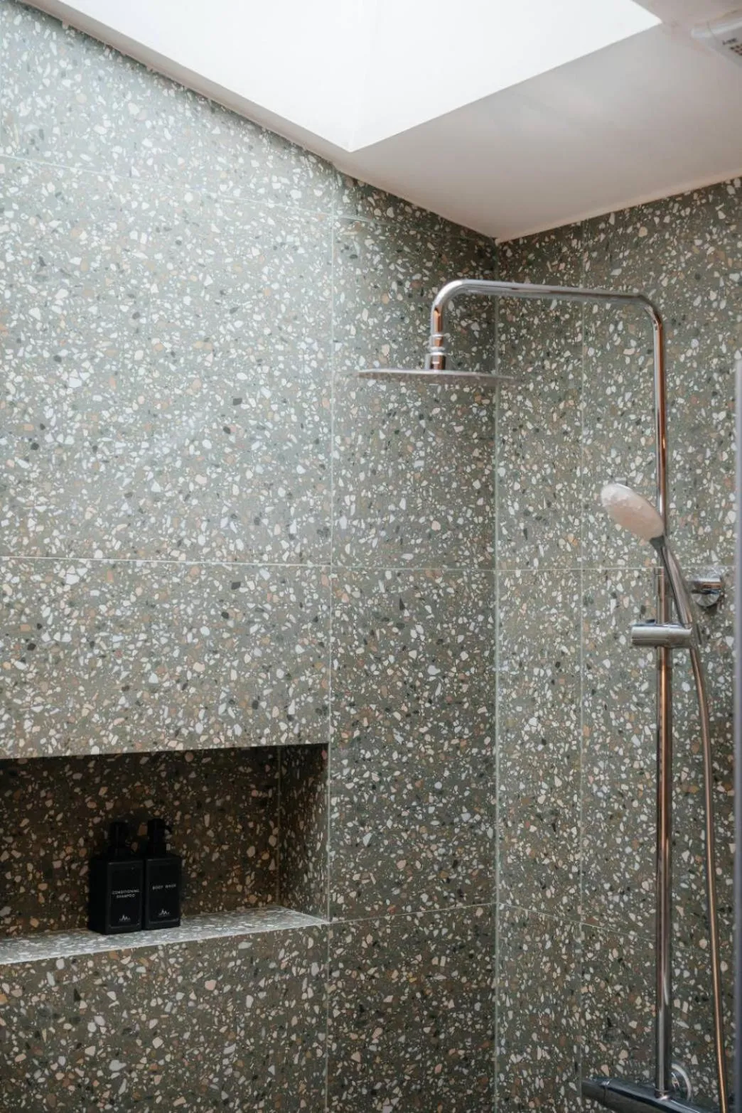 Shower in Baan Chaweng Beach Resort & Spa - SHA Extra Plus