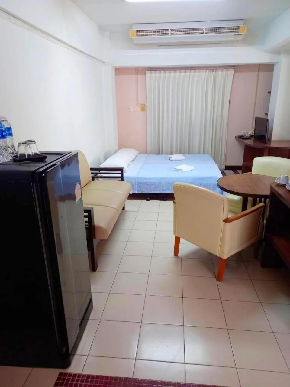 Bed in Mansion Sarasinee @ Chatuchak