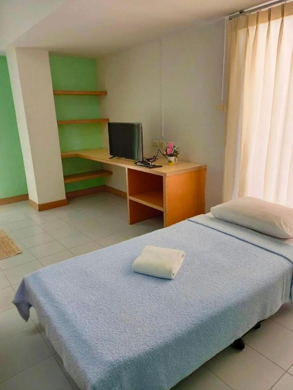 Bed in Mansion Sarasinee @ Chatuchak