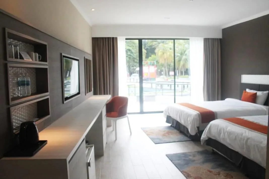 Photo of the whole room, Bed in Klana Resort Seremban