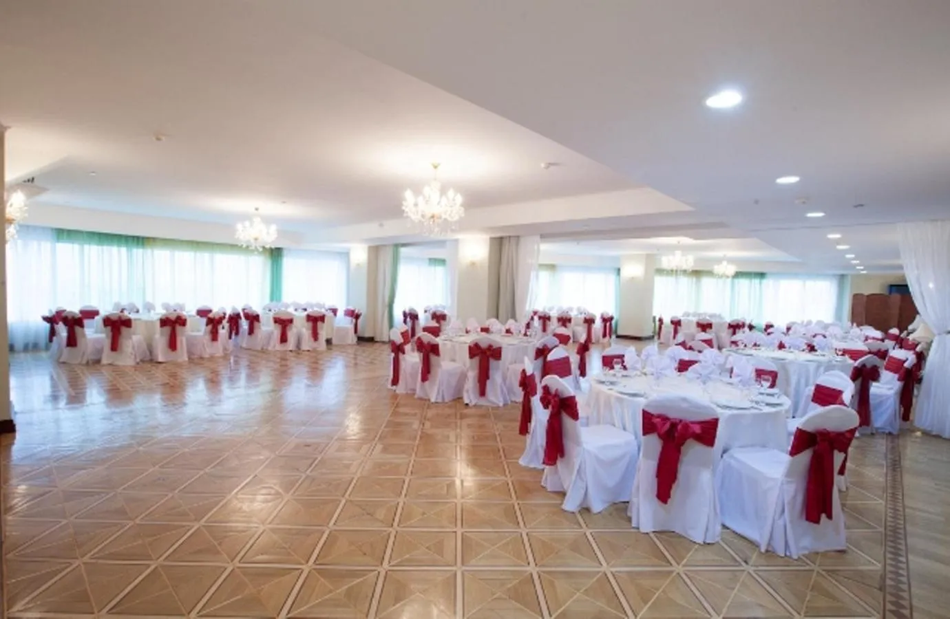 Banquet/Function facilities in Grand Hotel Victory