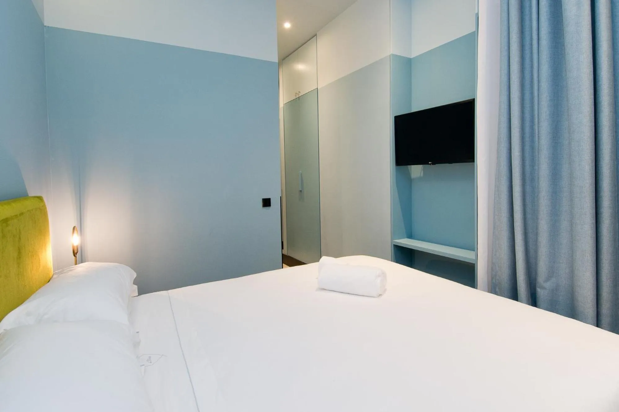 Bed in Amor de Dios 17 Boutique Apartments