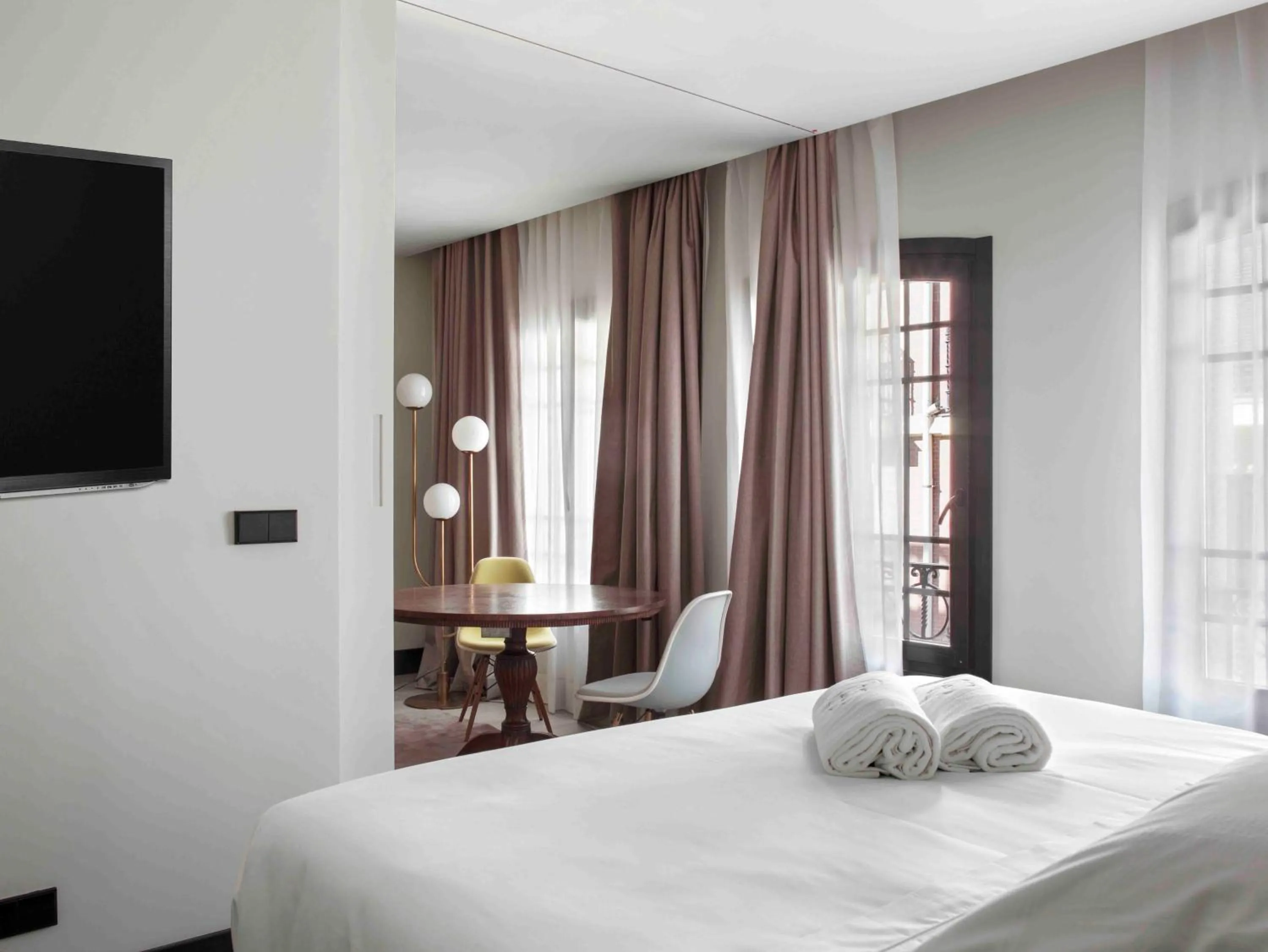 Bed in Amor de Dios 17 Boutique Apartments