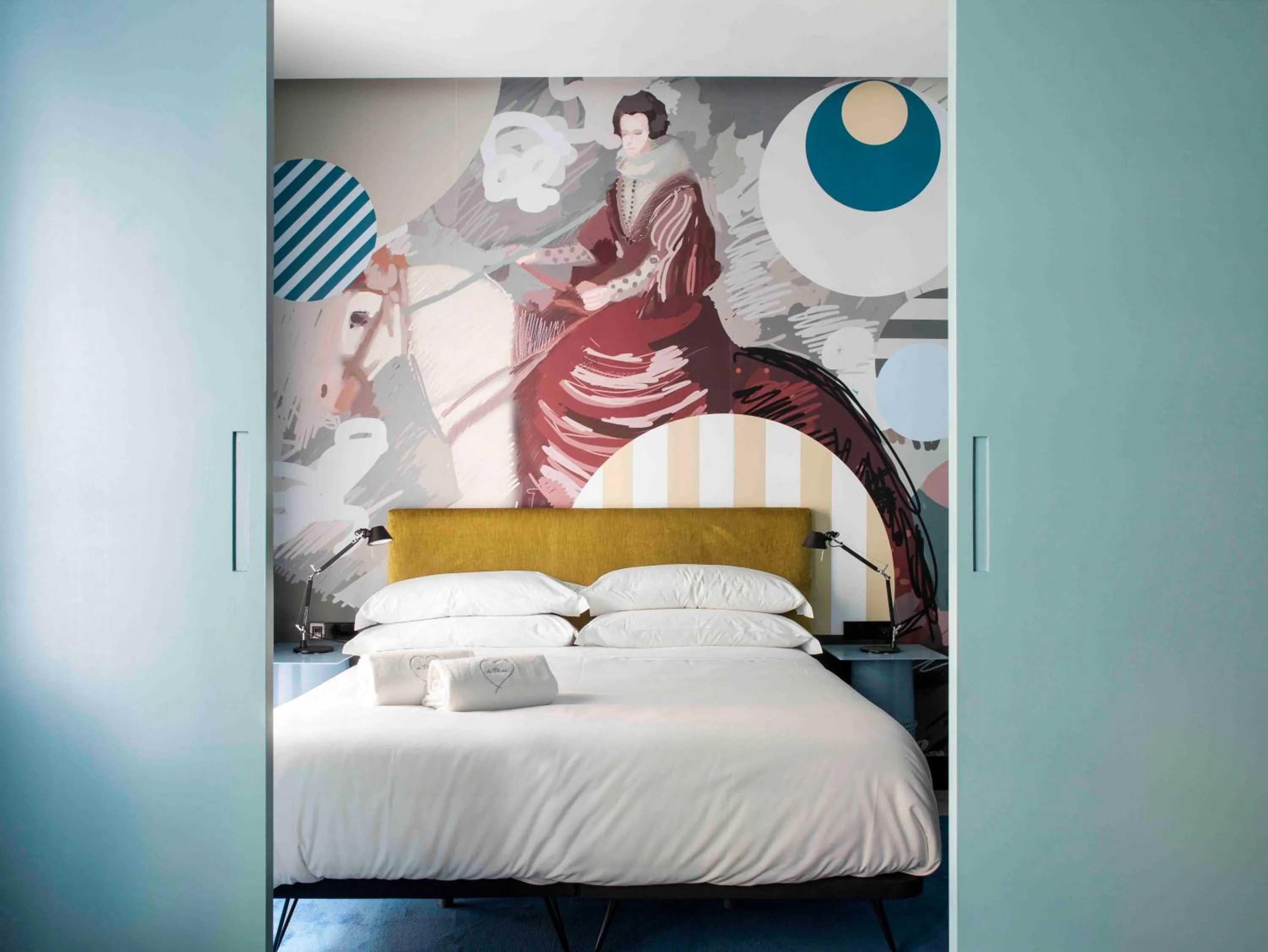 Bed in Amor de Dios 17 Boutique Apartments