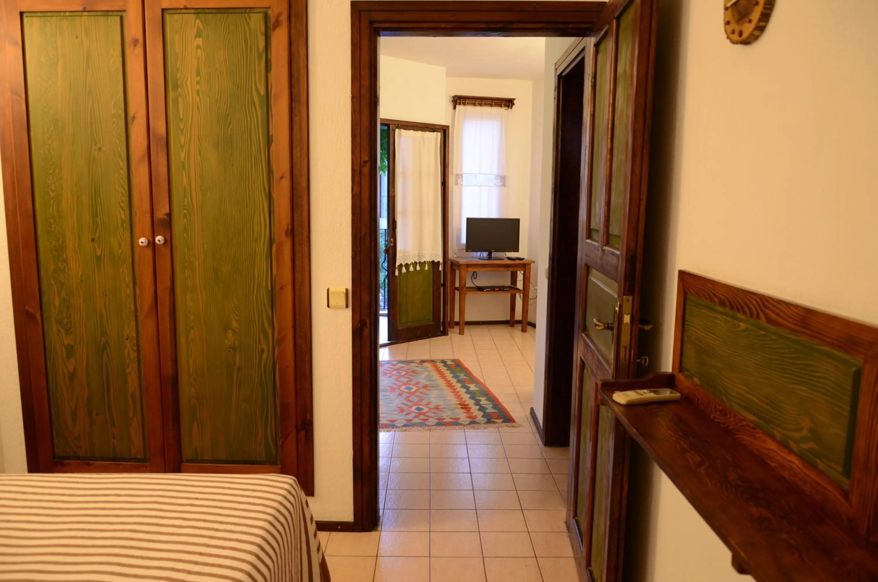 Photo of the whole room, Bed in Olive Garden Apart Hotel