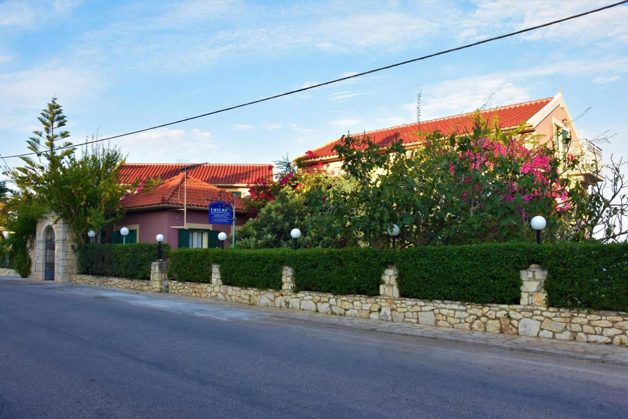 Dafnoudi Hotel Apartments