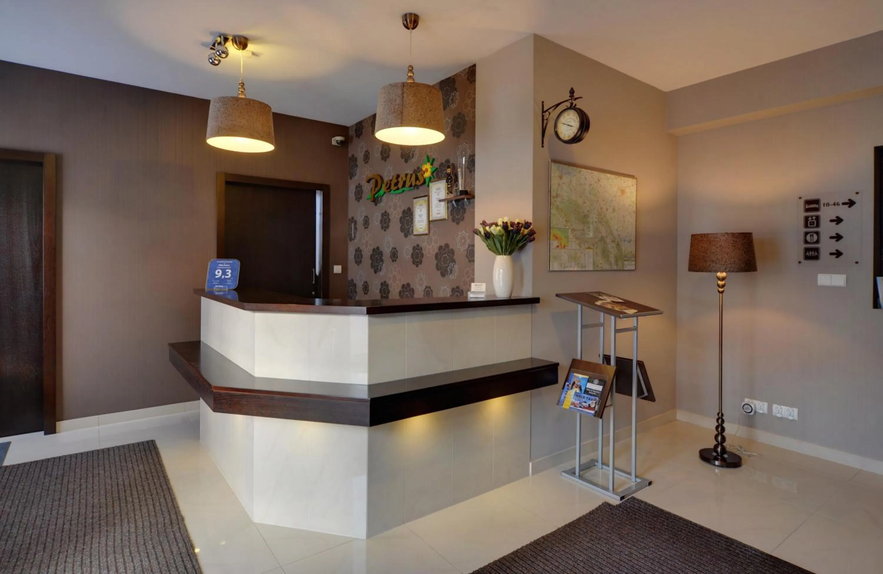 Property building in WILLA PETRUS - CENTRUM BALKONY WINDA ŚNIADANIA RELAKS I WYGODa