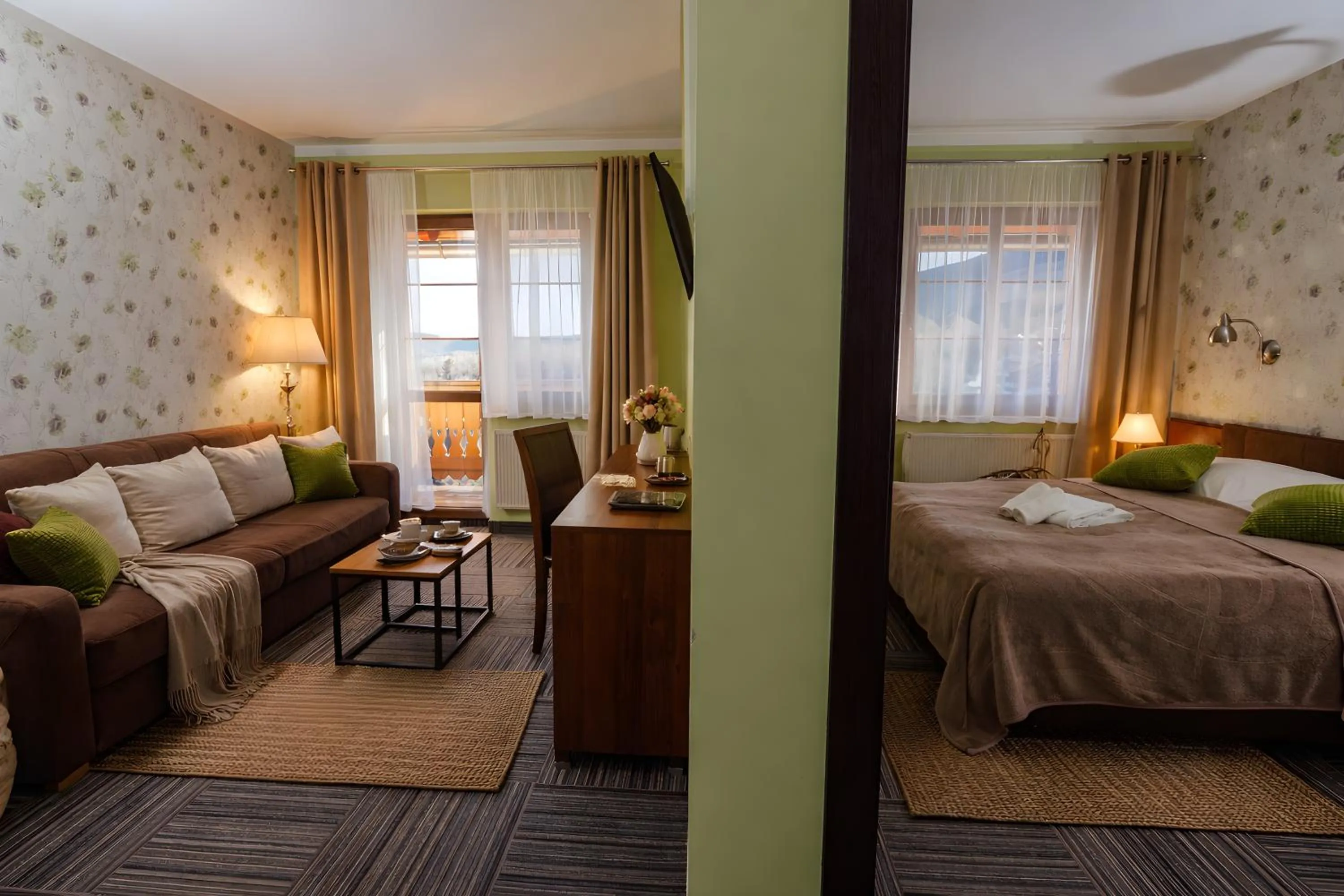 Photo of the whole room, Bed in WILLA PETRUS - CENTRUM BALKONY WINDA ŚNIADANIA RELAKS I WYGODa