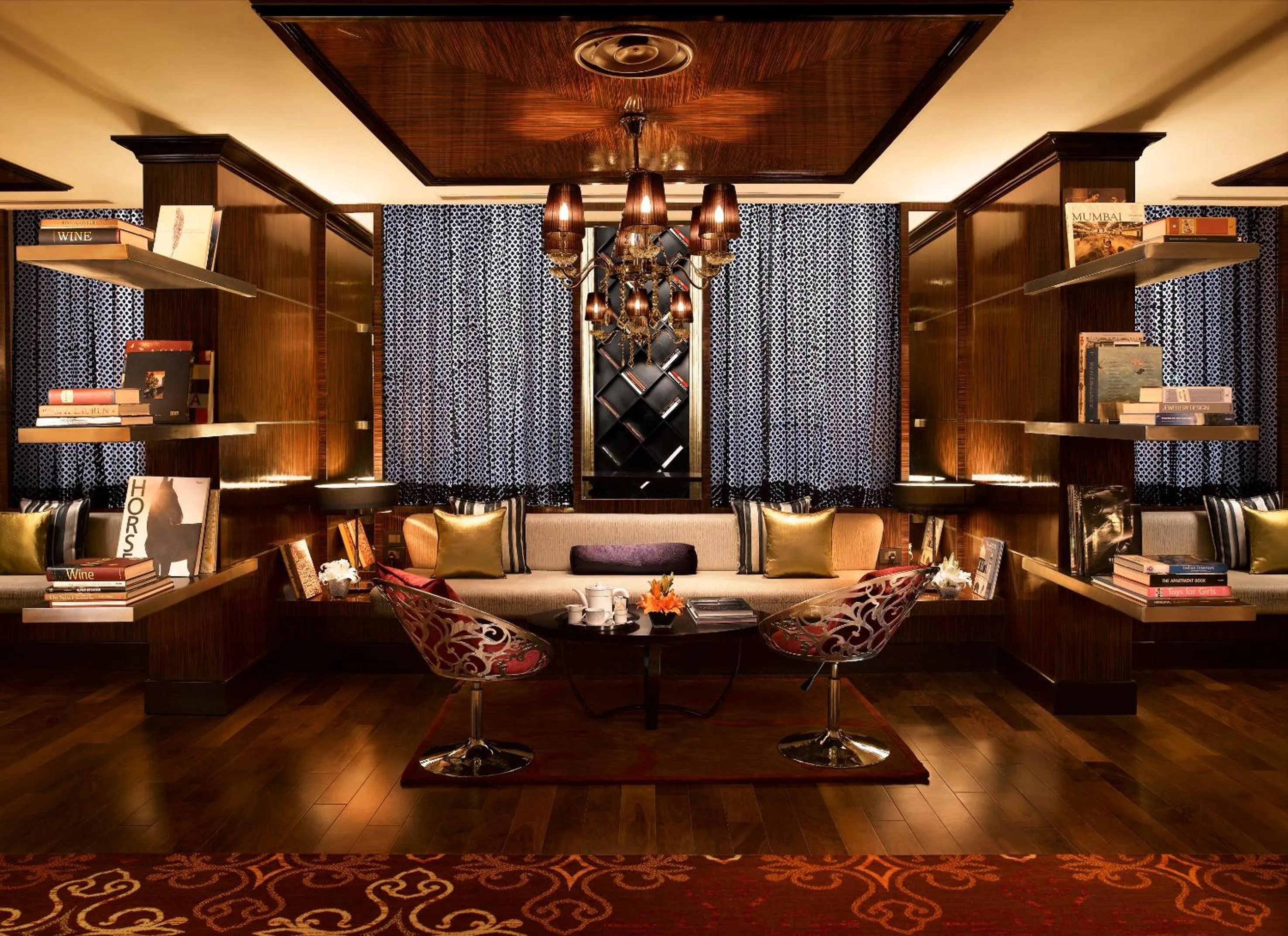 Lounge or bar in Sofitel Mumbai BKC