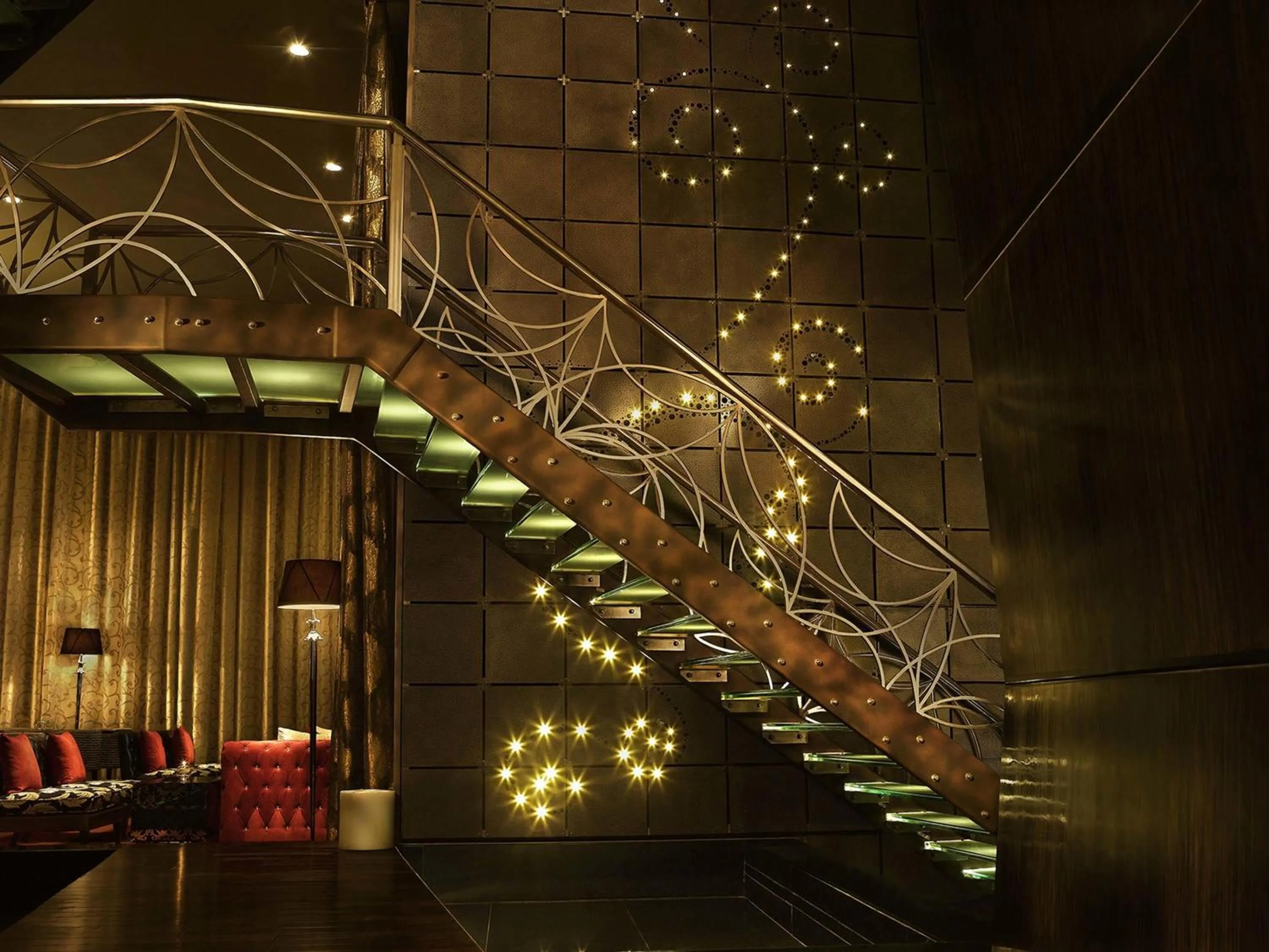 Restaurant/places to eat in Sofitel Mumbai BKC