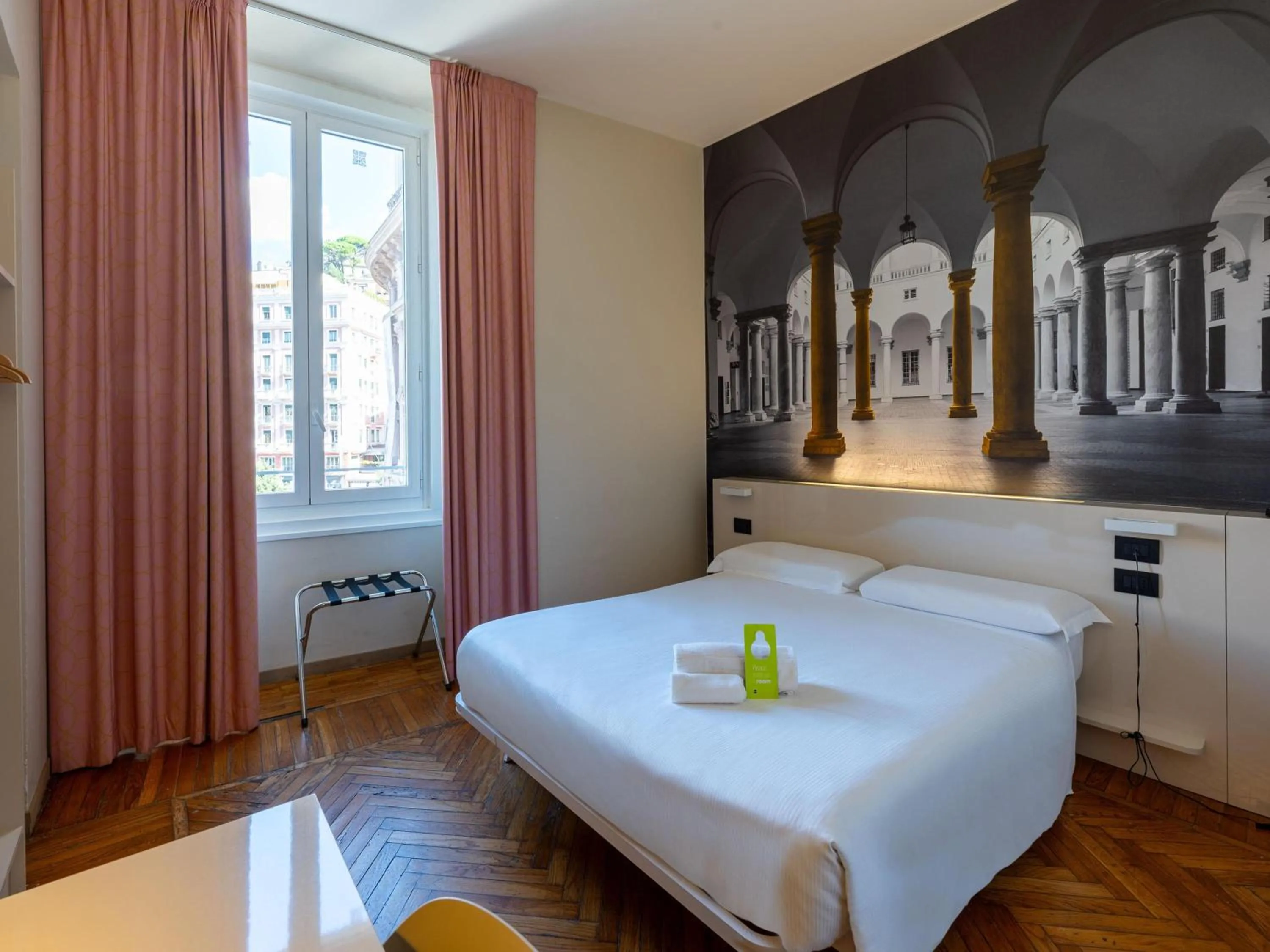 Photo of the whole room, Bed in B&B Hotel Genova Principe