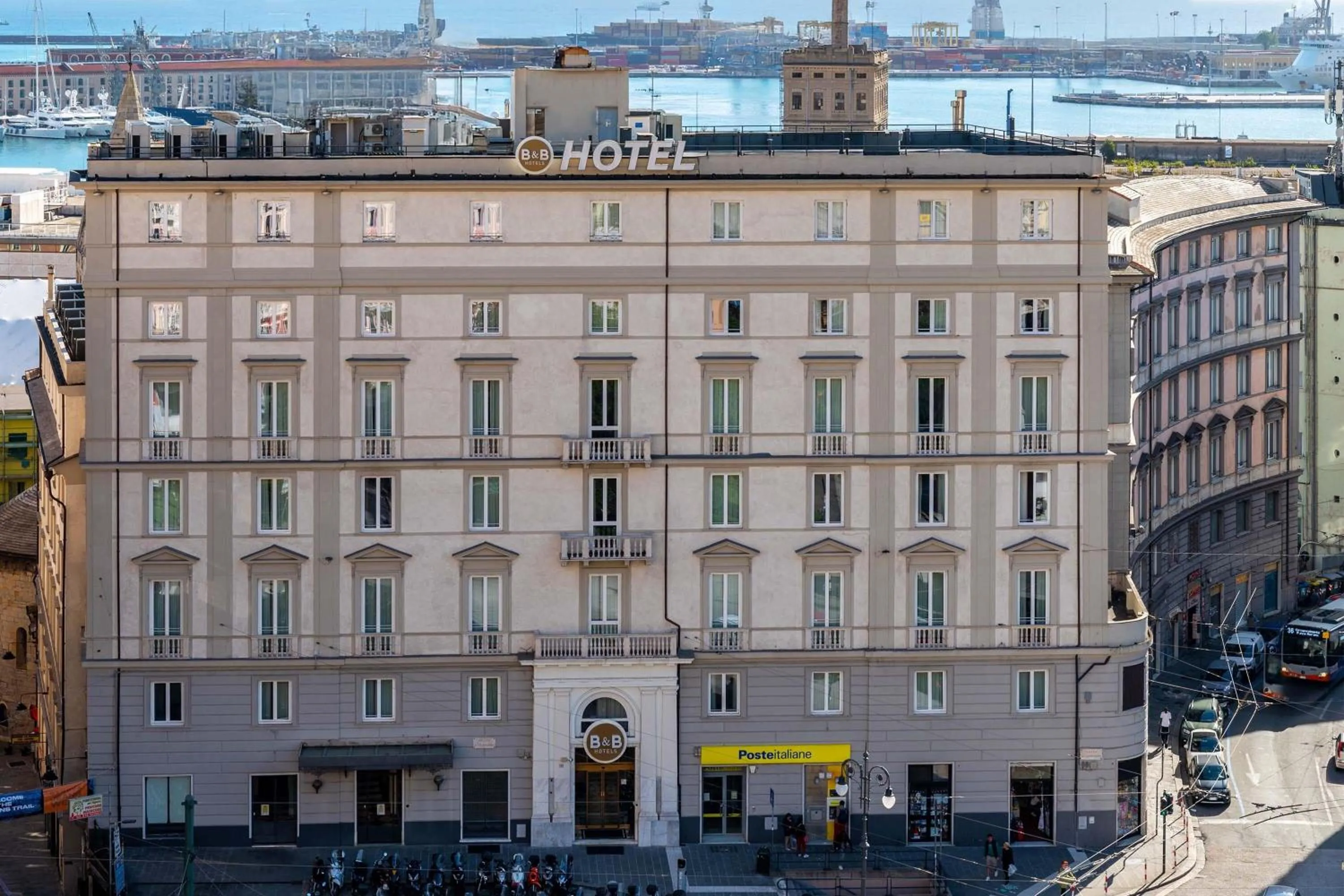 Property building in B&B Hotel Genova Principe