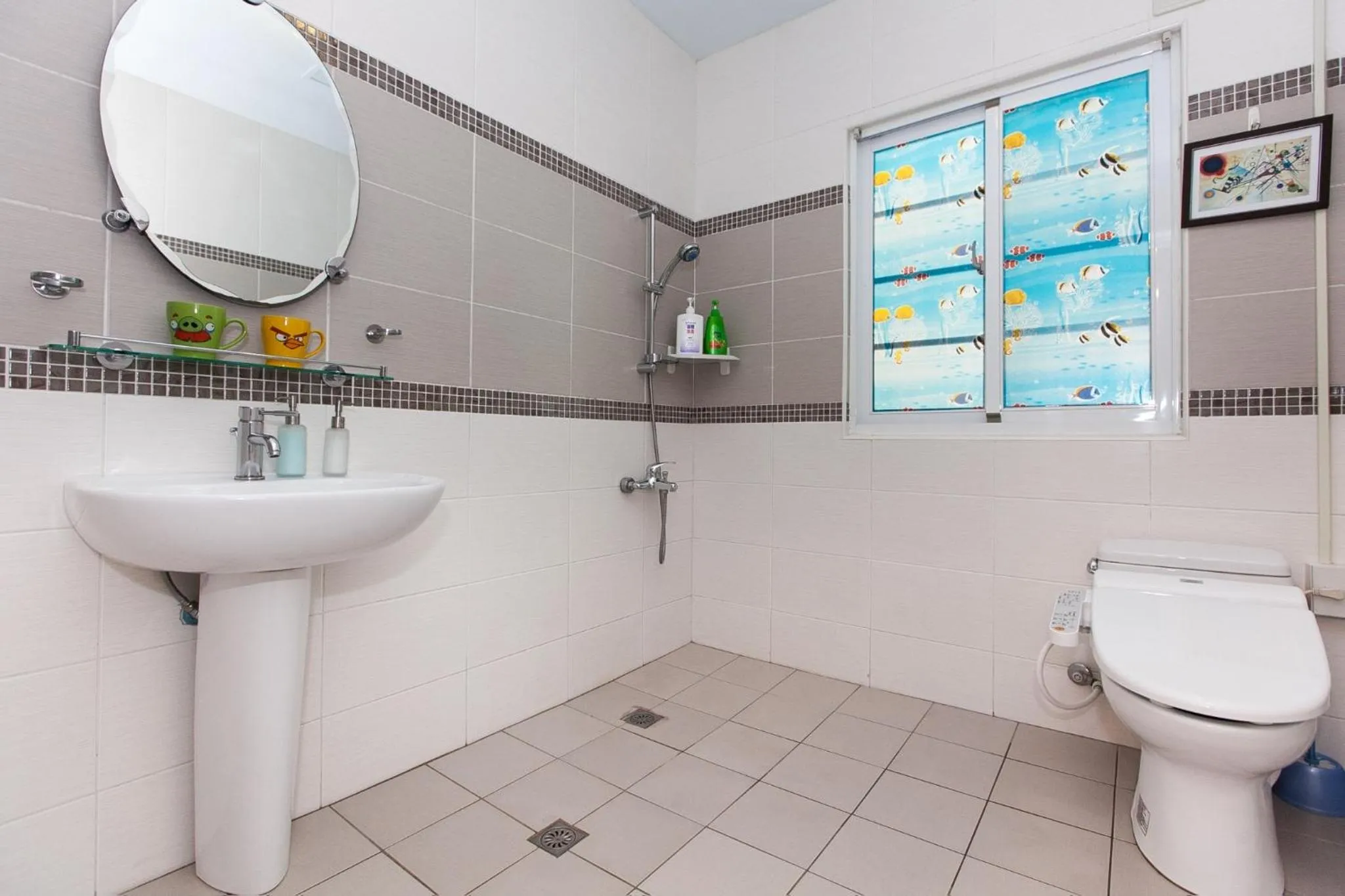 Toilet in White Cotton Candy Homestay