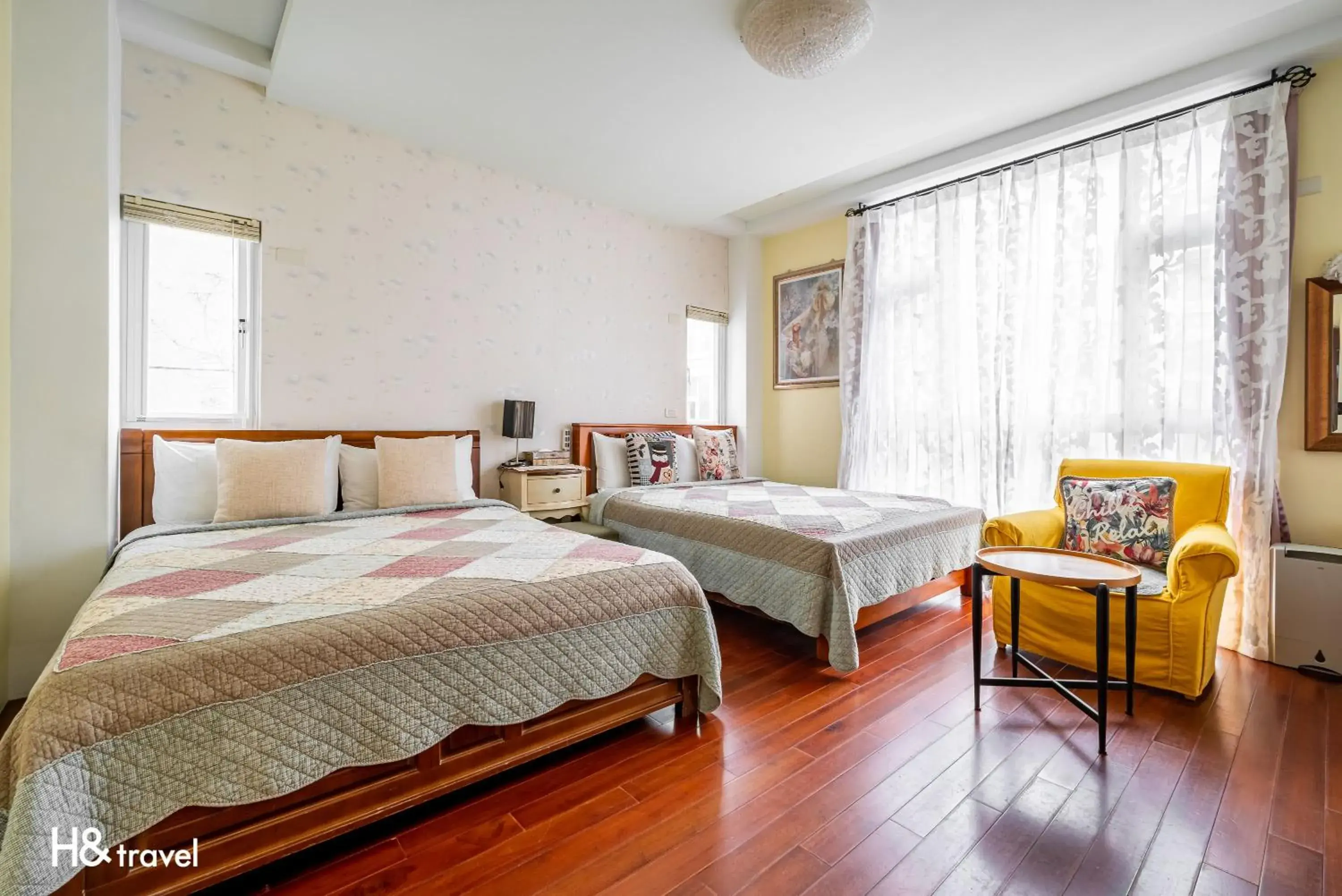 Superior Villa in White Cotton Candy Homestay Superior Villa in White Cotton Candy Homestay