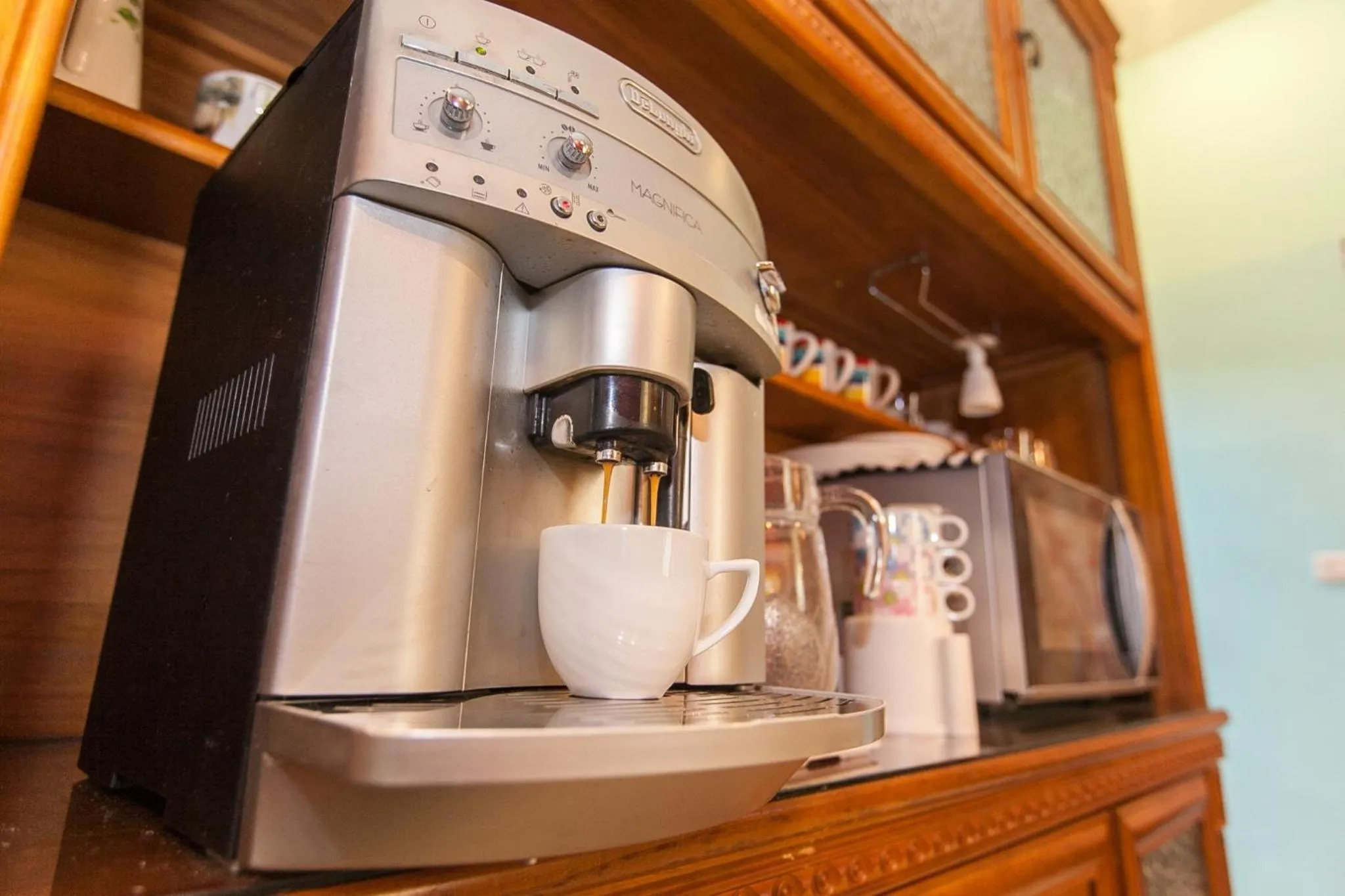 Coffee/tea facilities in White Cotton Candy Homestay