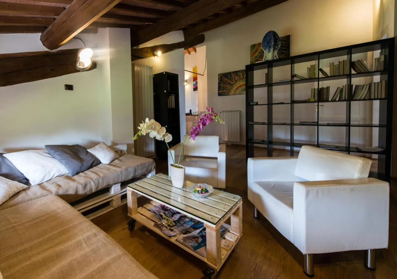 Living room in L'Albero Di Gamelì