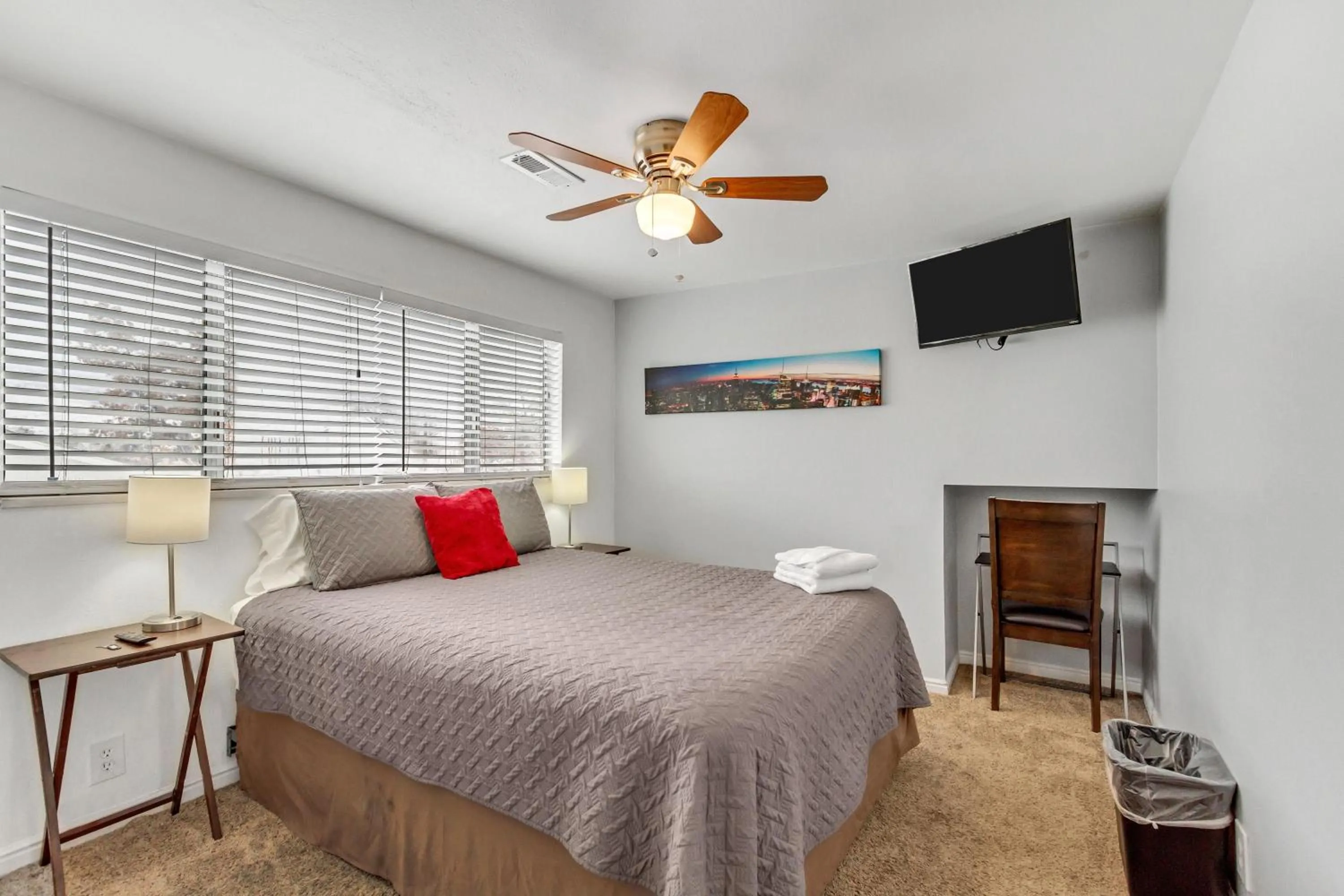 Large Room Near UVU & BYU