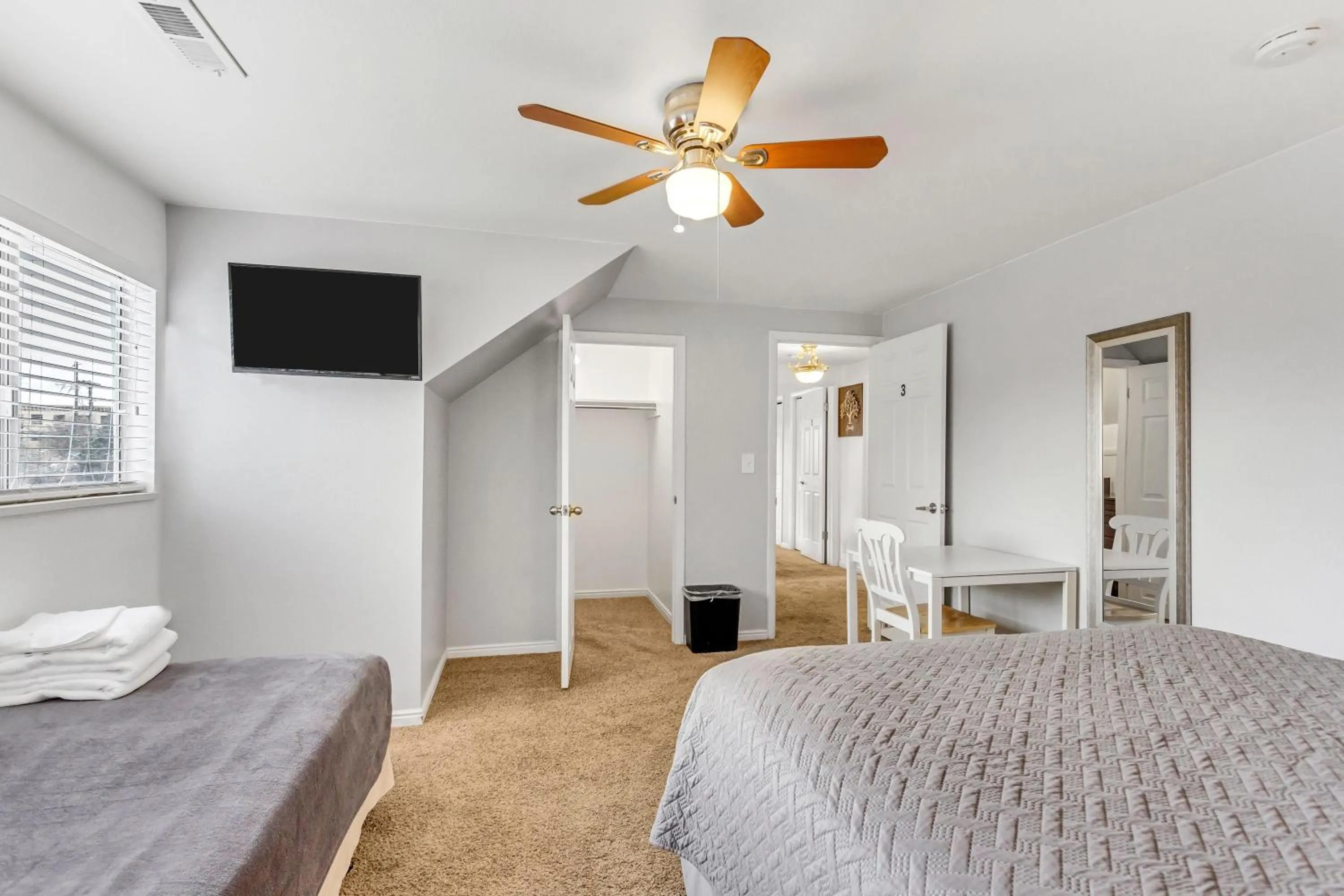 Large Room Near UVU & BYU