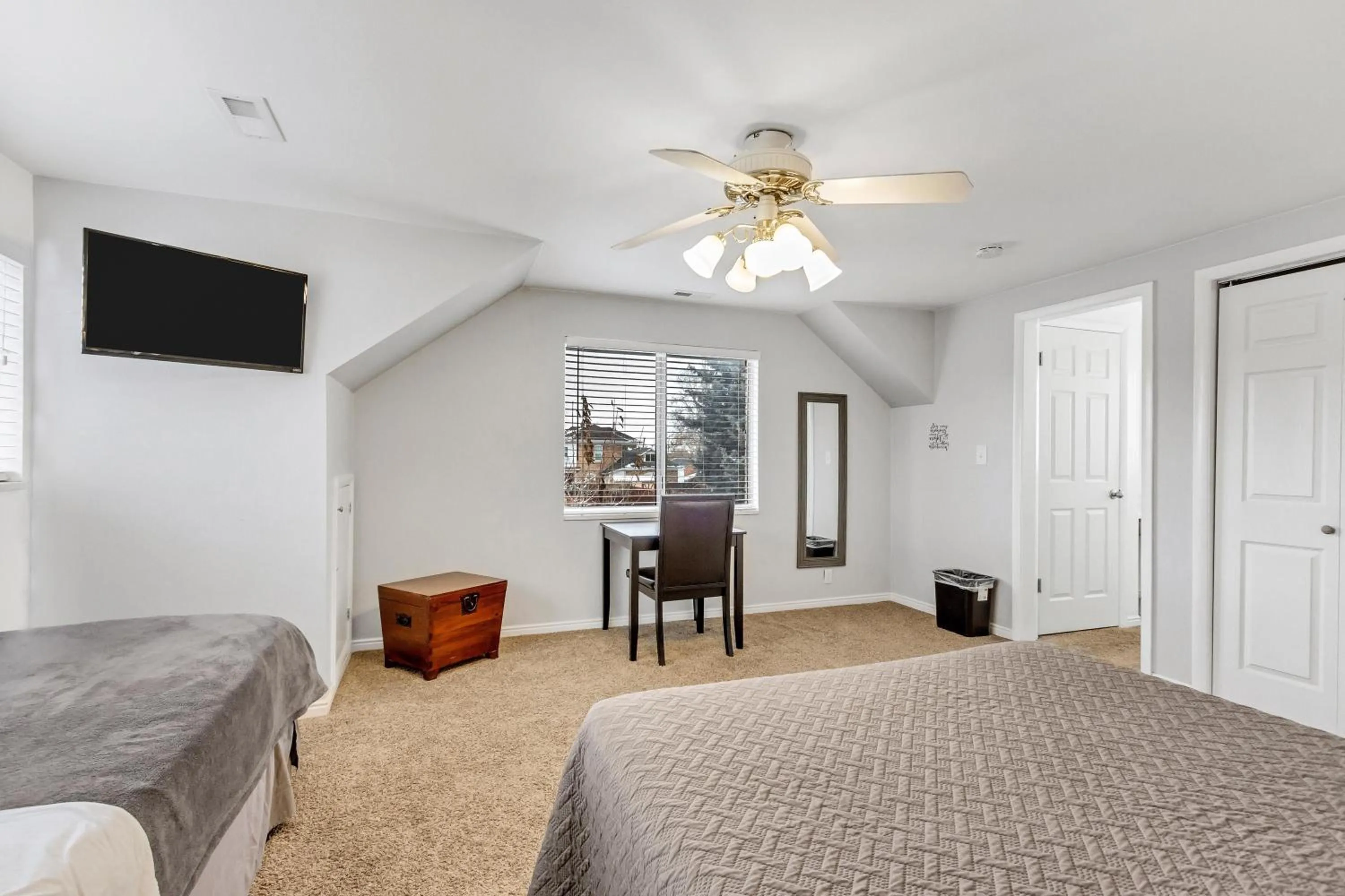 Large Room Near UVU & BYU