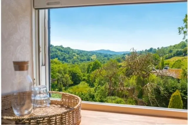 Day in The Mortal Man Inn