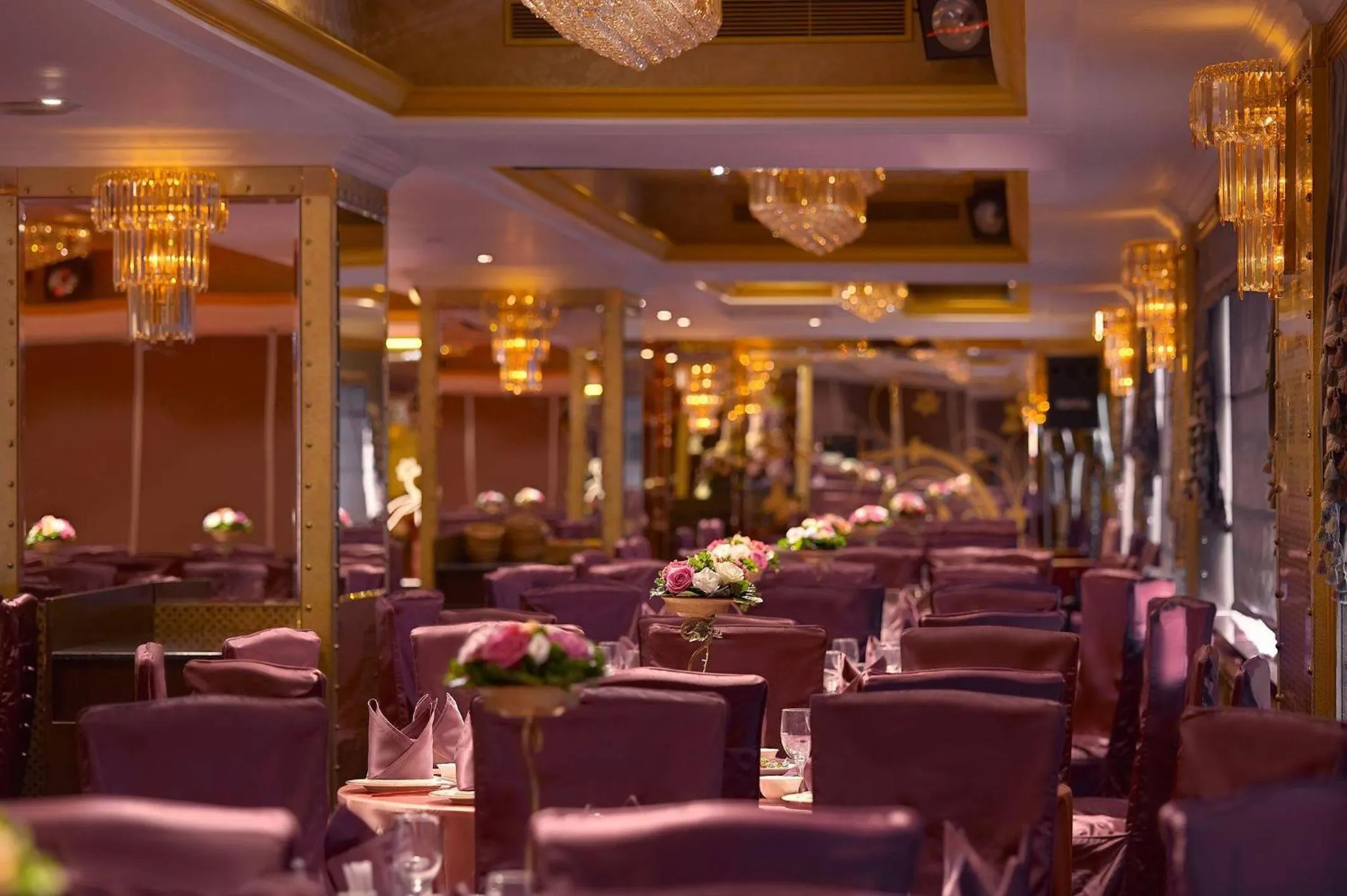 Restaurant/places to eat in Cosmos Hotel Taipei