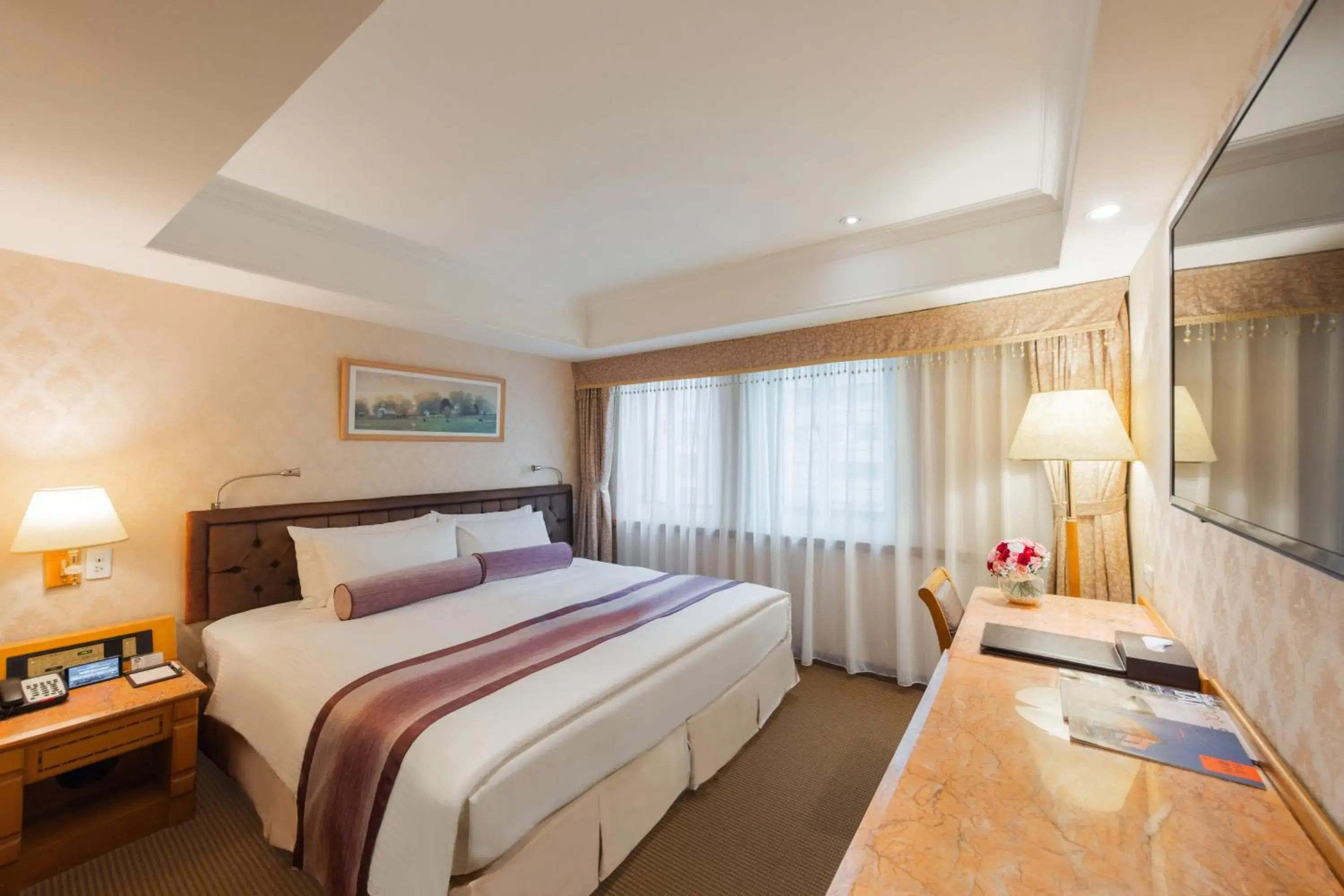 Superior Double Room in Cosmos Hotel Taipei Superior Double Room in Cosmos Hotel Taipei