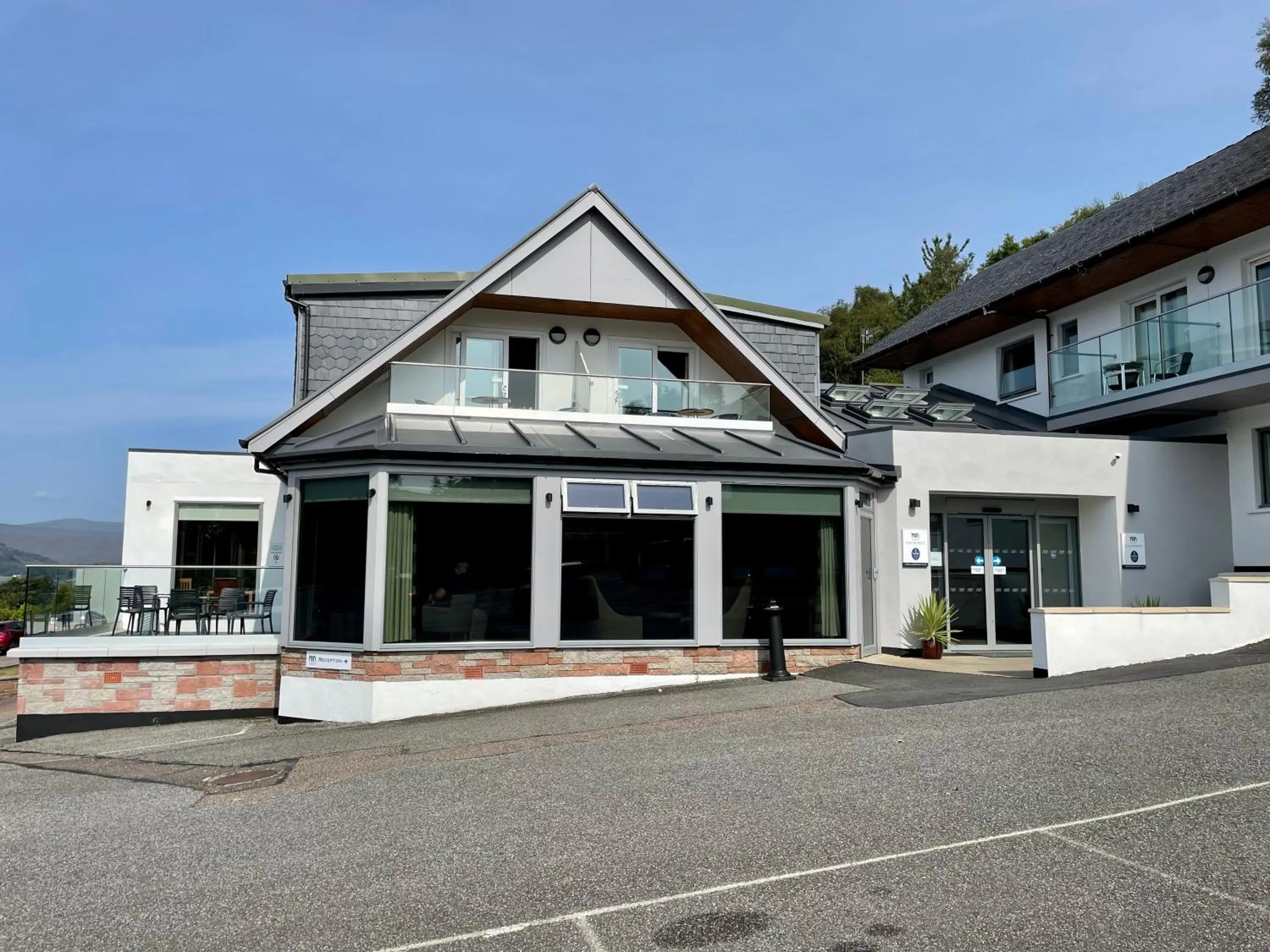 Property building in Clan Macduff Hotel