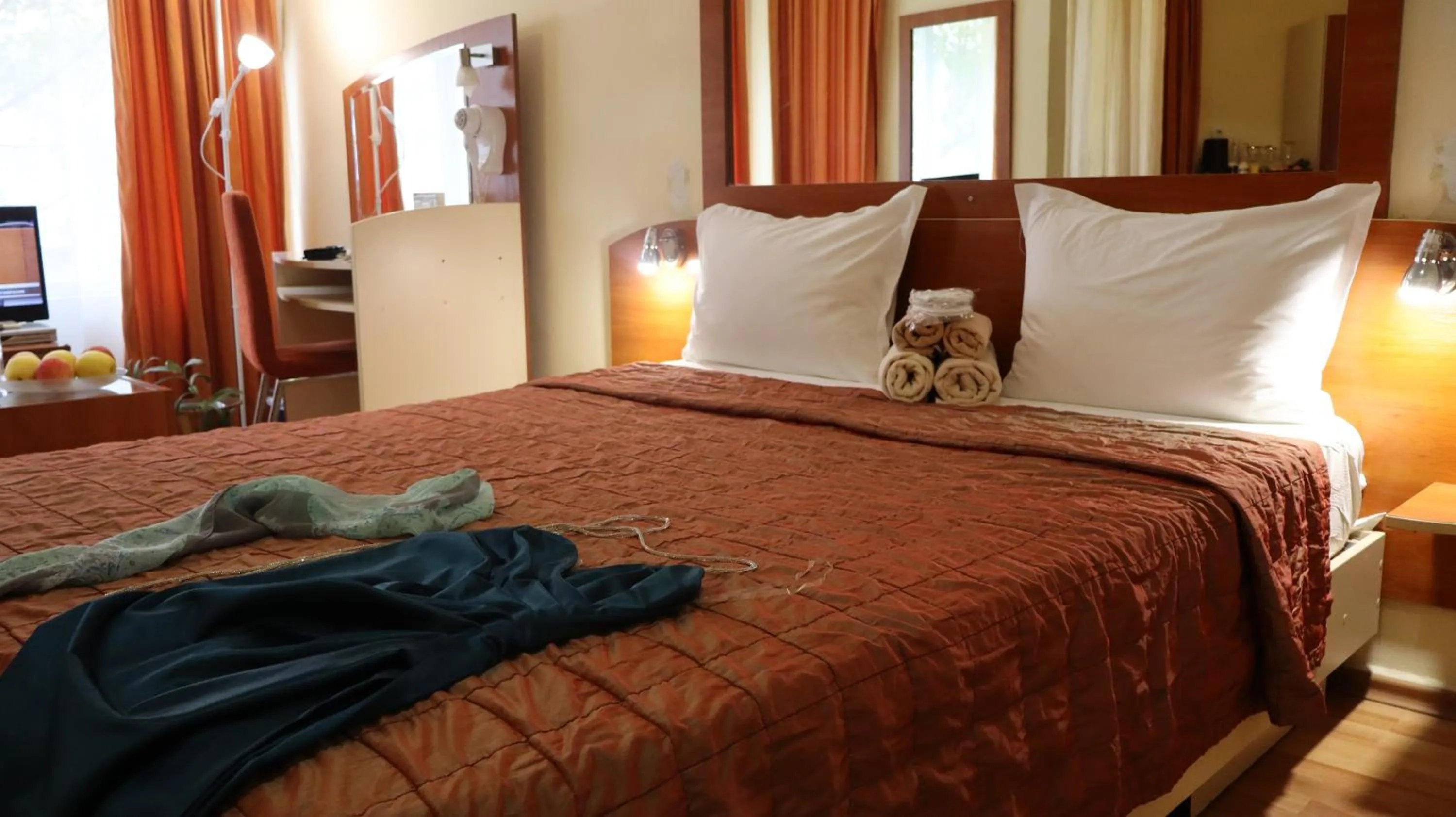 Bed in Hotel Palitra