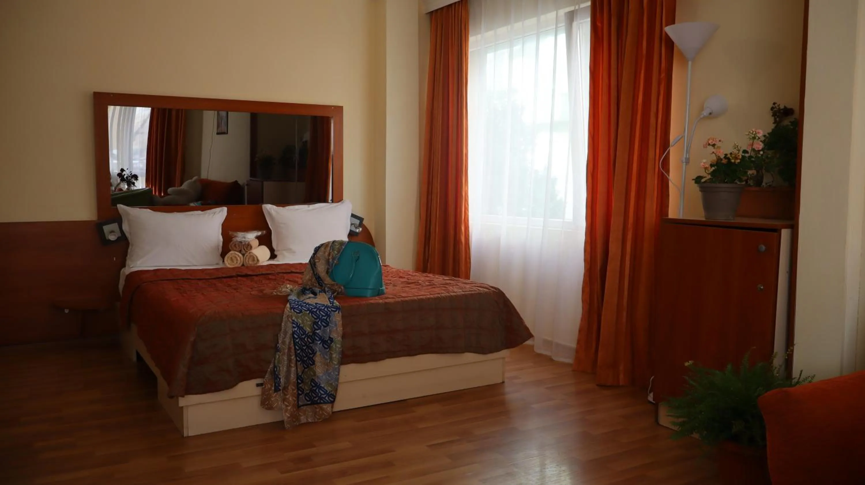 Bed in Hotel Palitra