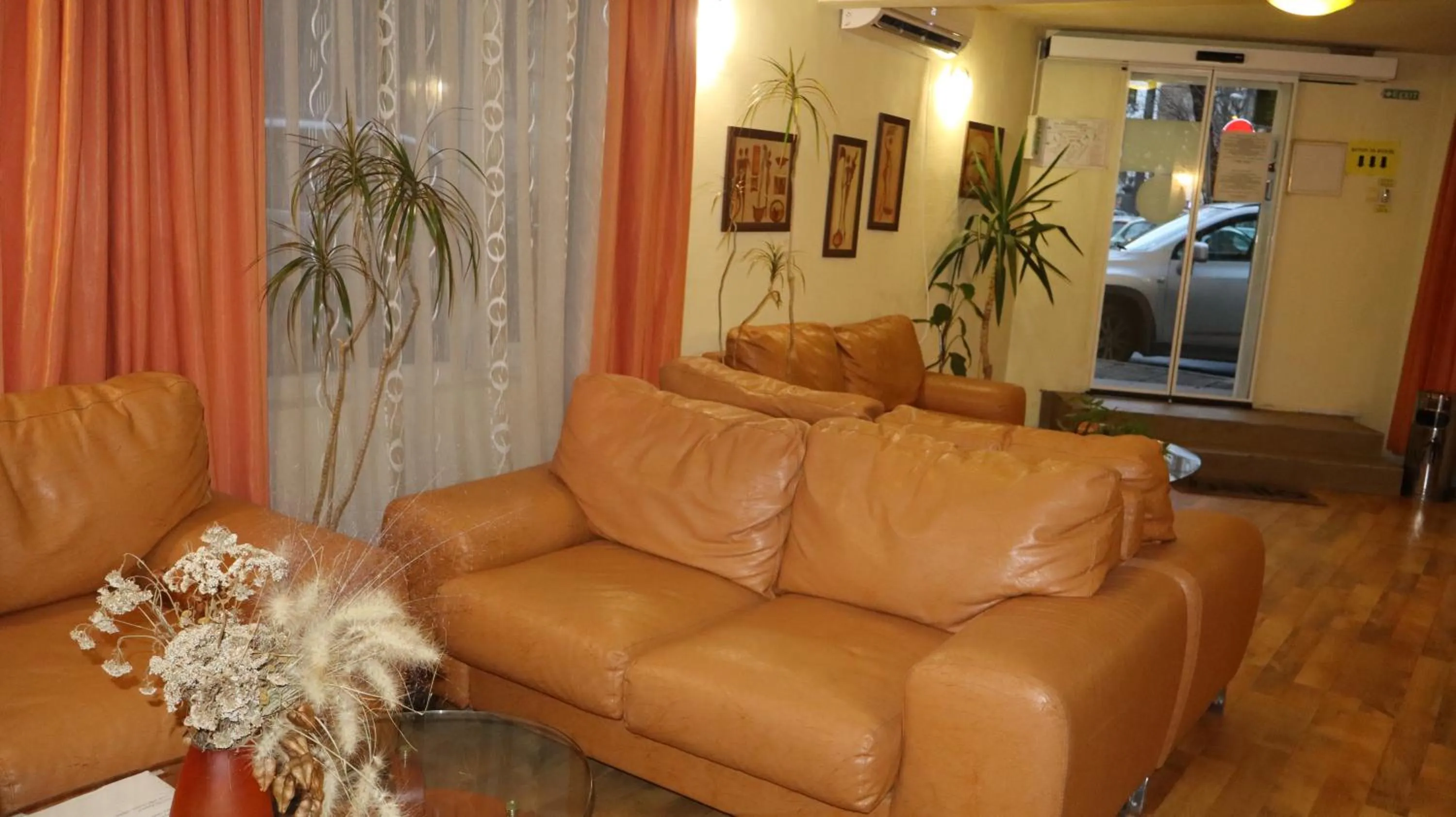 Lobby or reception in Hotel Palitra