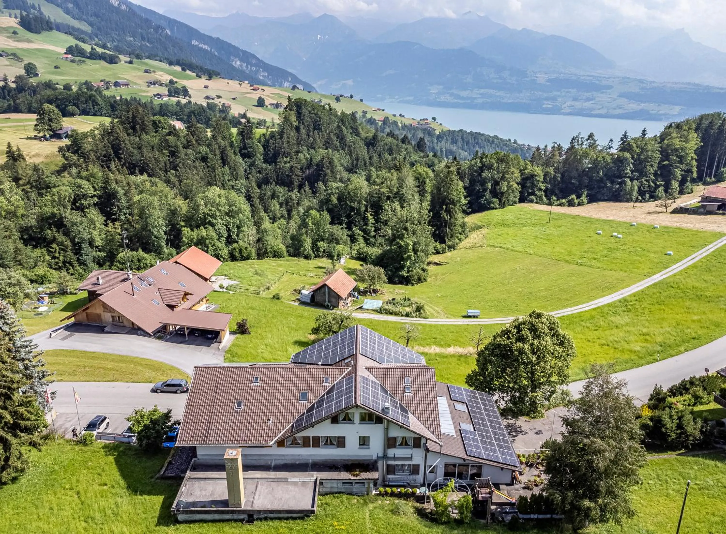 Property building in Hotel Rothorn Vintage-Style