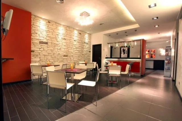 Lounge or bar in Albergo Miramonti