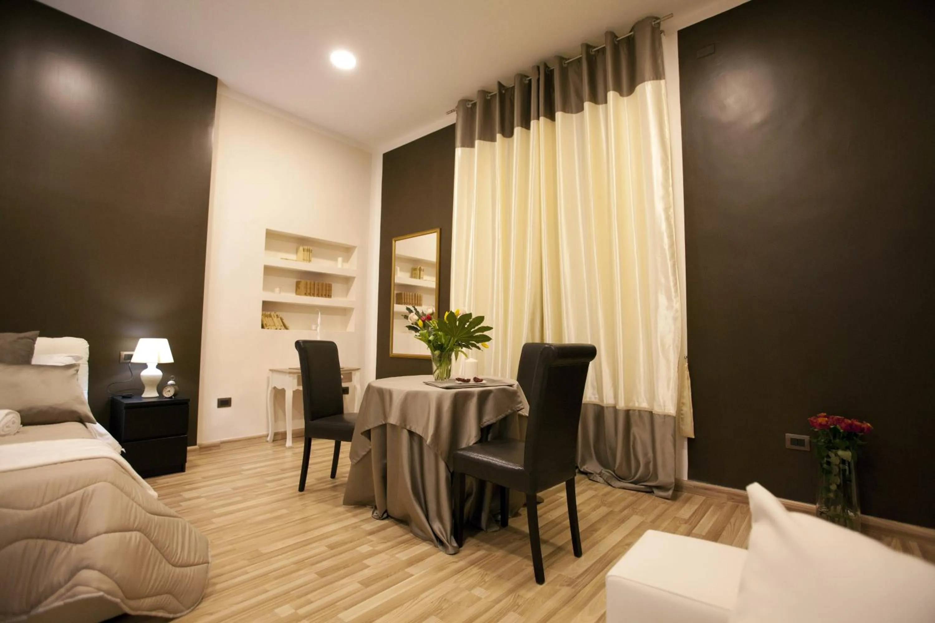 Bed in REGGIA & DINTORNI ROOMS A CASERTA