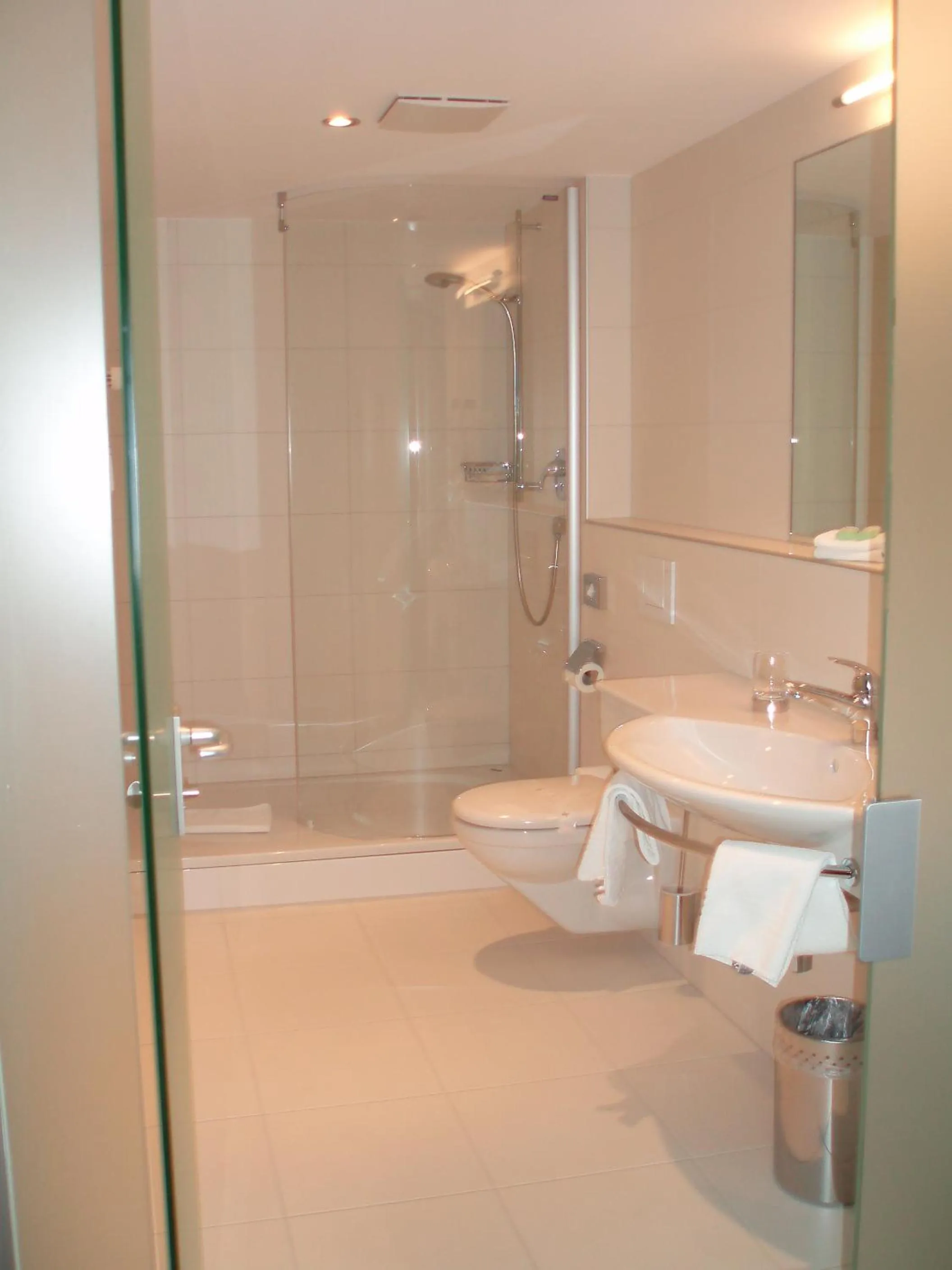 Bathroom in Hotel Jean-Jacques Rousseau